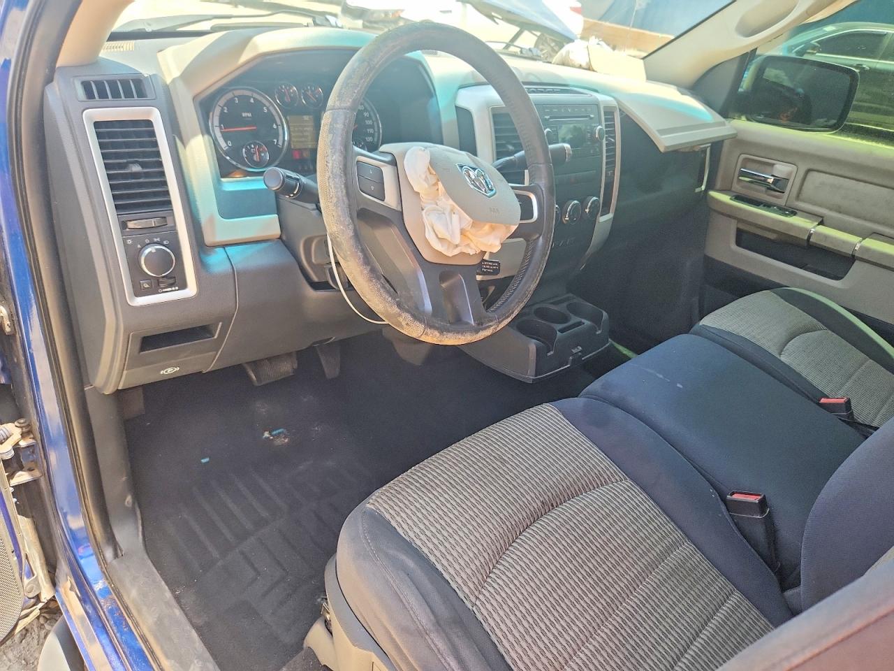 2009 Dodge Ram 1500 Blue vin: 1D3HV16T09J530169