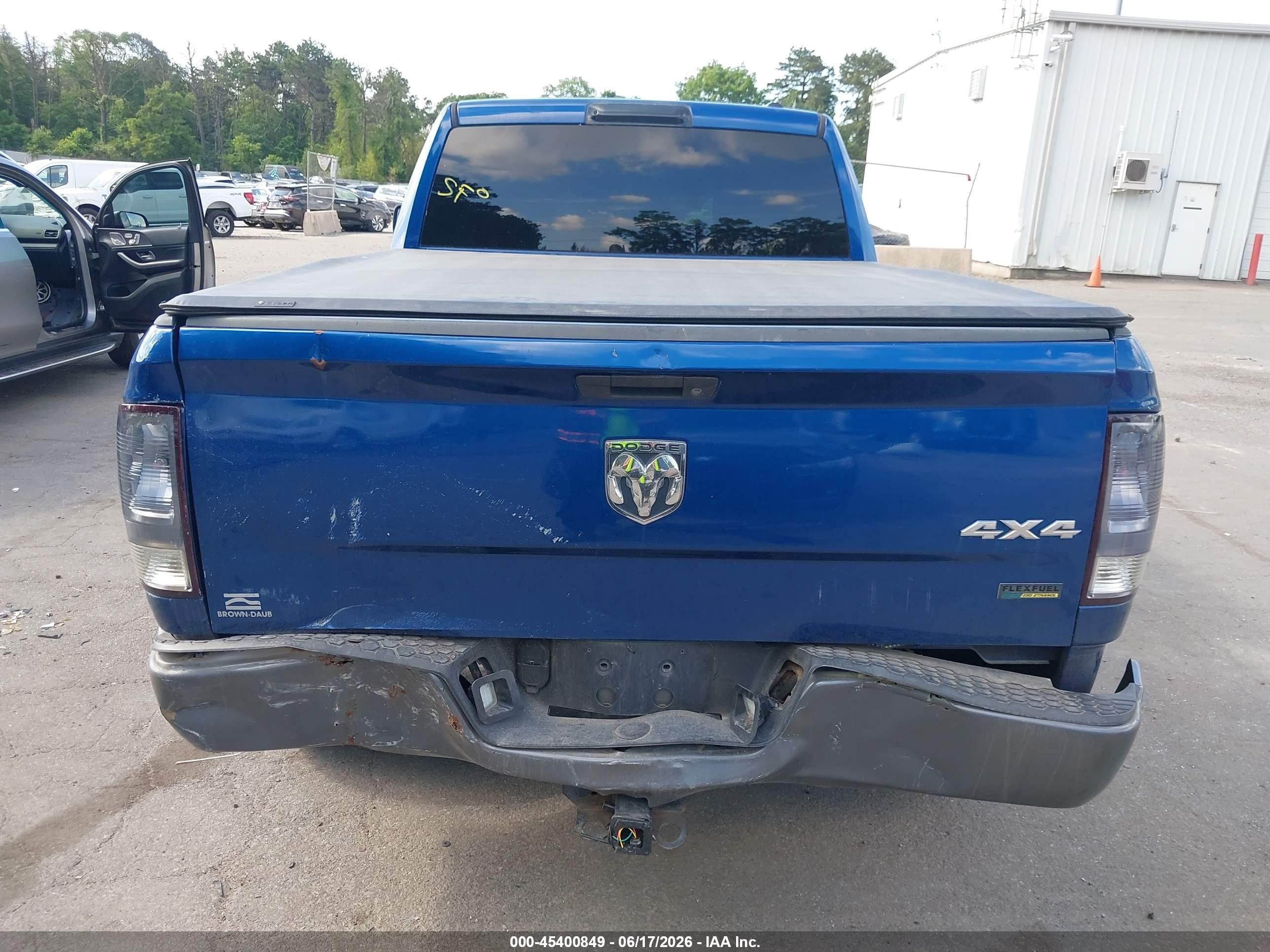 2009 Dodge Ram 1500 St Синий vin: 1D3HV18P59S807182
