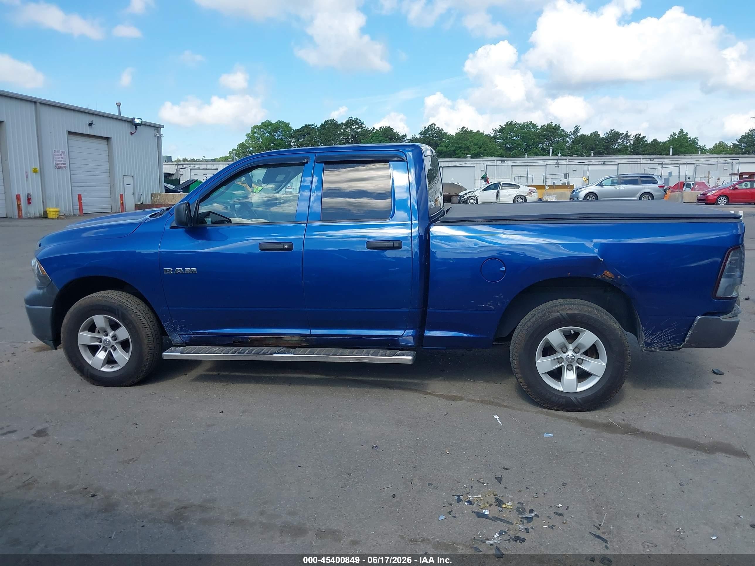 2009 Dodge Ram 1500 St Синий vin: 1D3HV18P59S807182