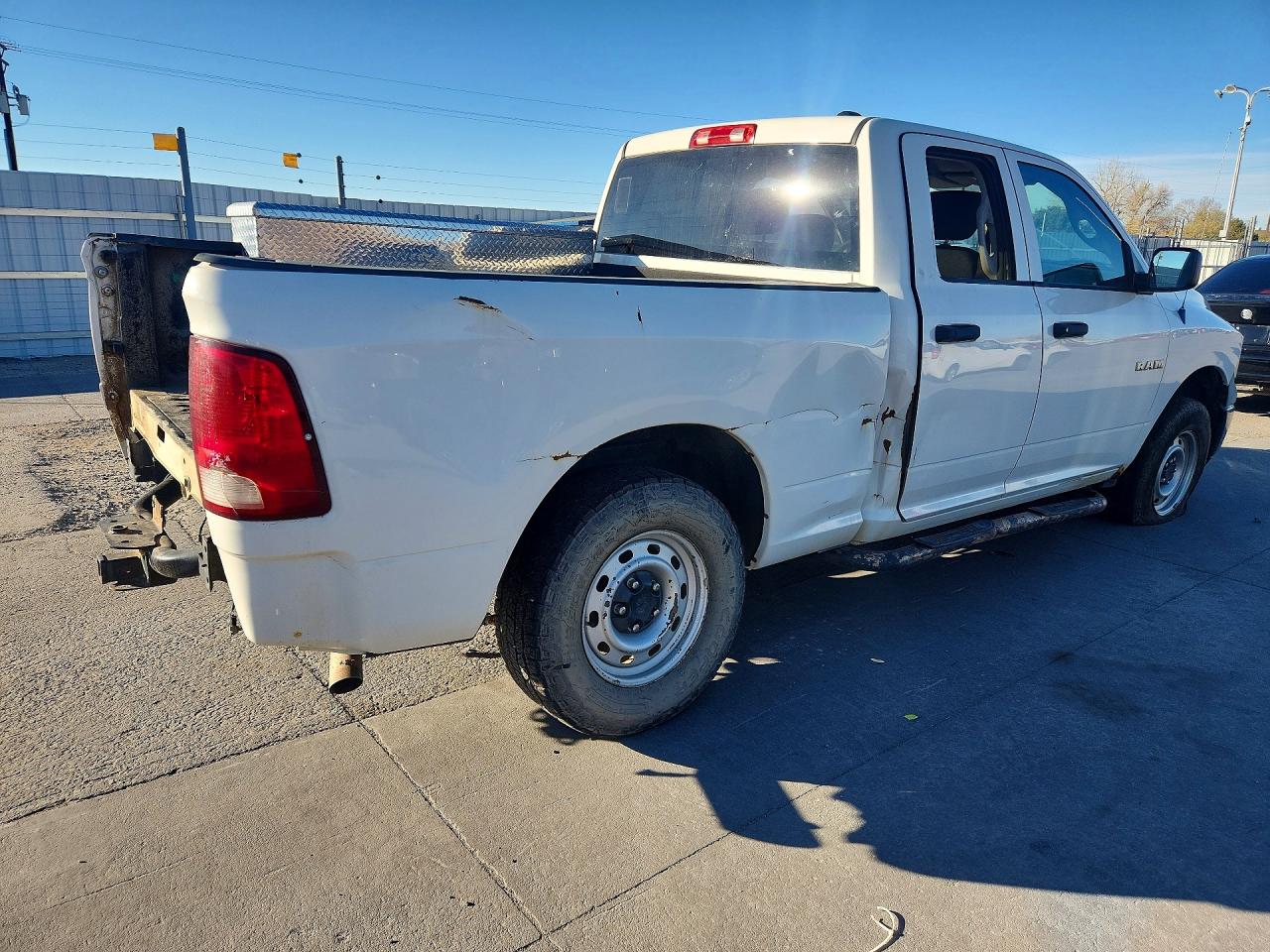 2009 Dodge Ram 1500 White vin: 1D3HV18P79S761161