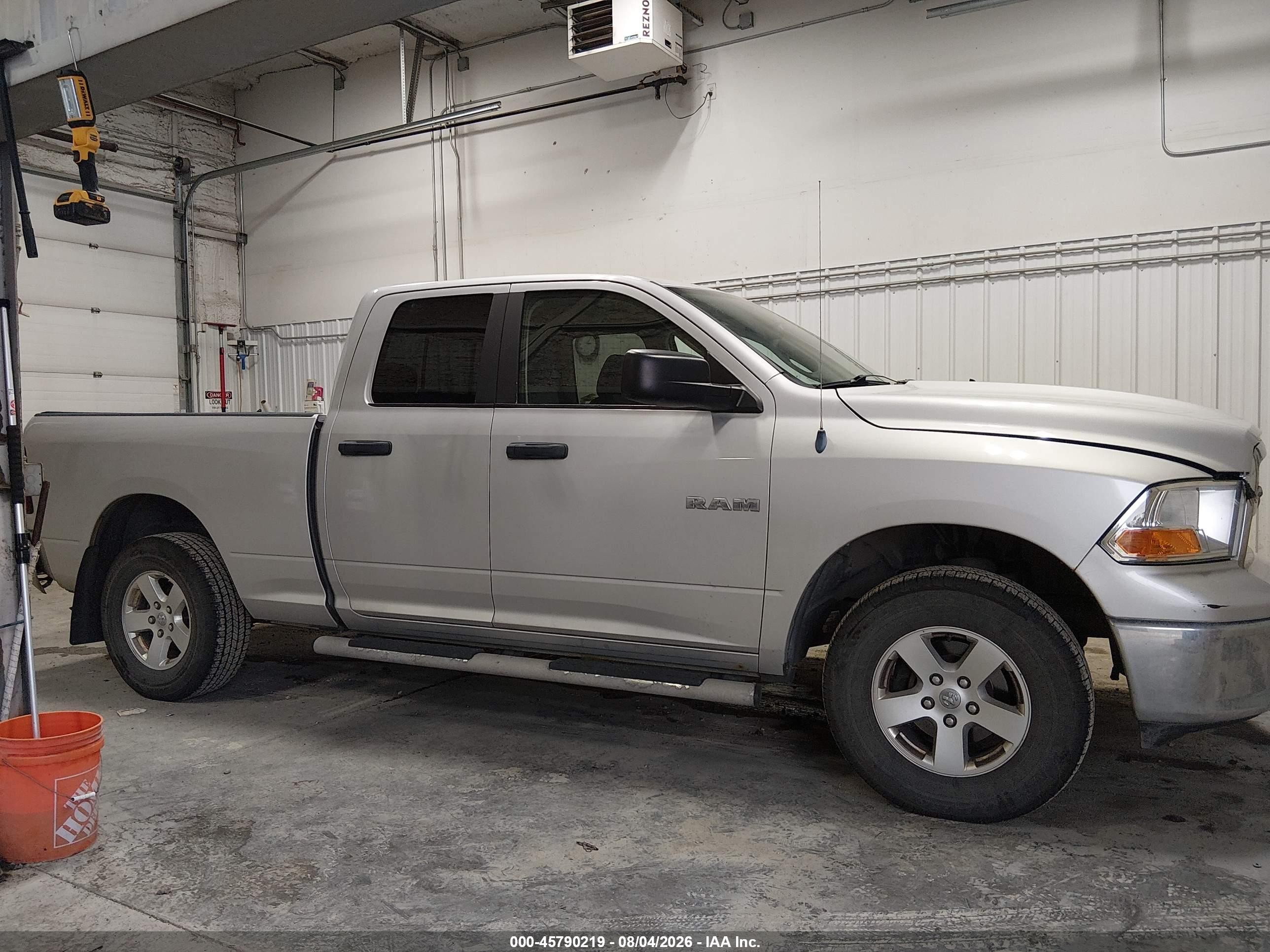 2009 Dodge Ram 1500 Slt/sport/trx Silver vin: 1D3HV18P89S709652