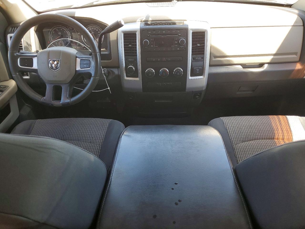 2009 Dodge Ram 1500 Black vin: 1D3HV18T19S725947
