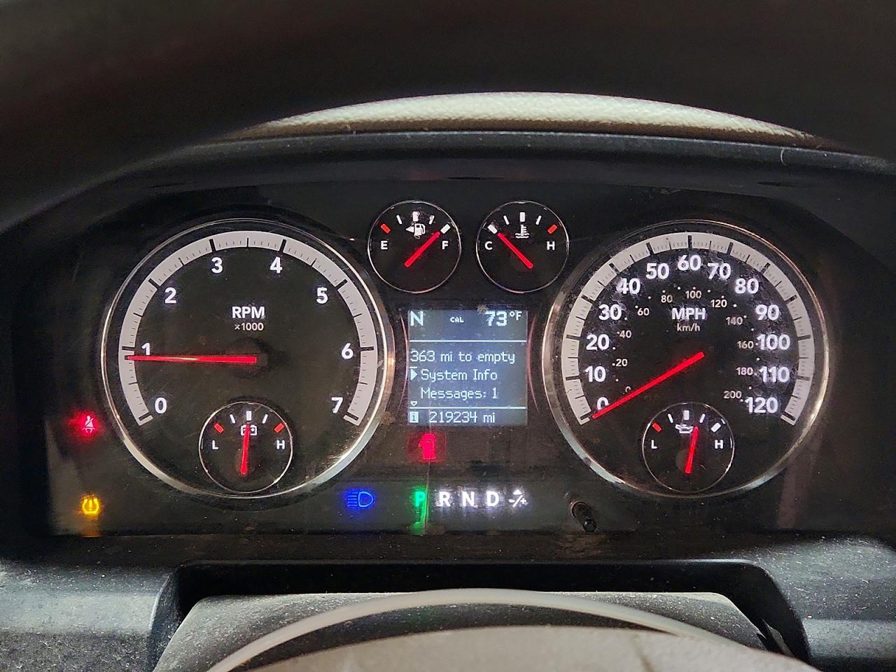 2009 Dodge Ram 1500 Burgundy vin: 1D3HV18T19S793908