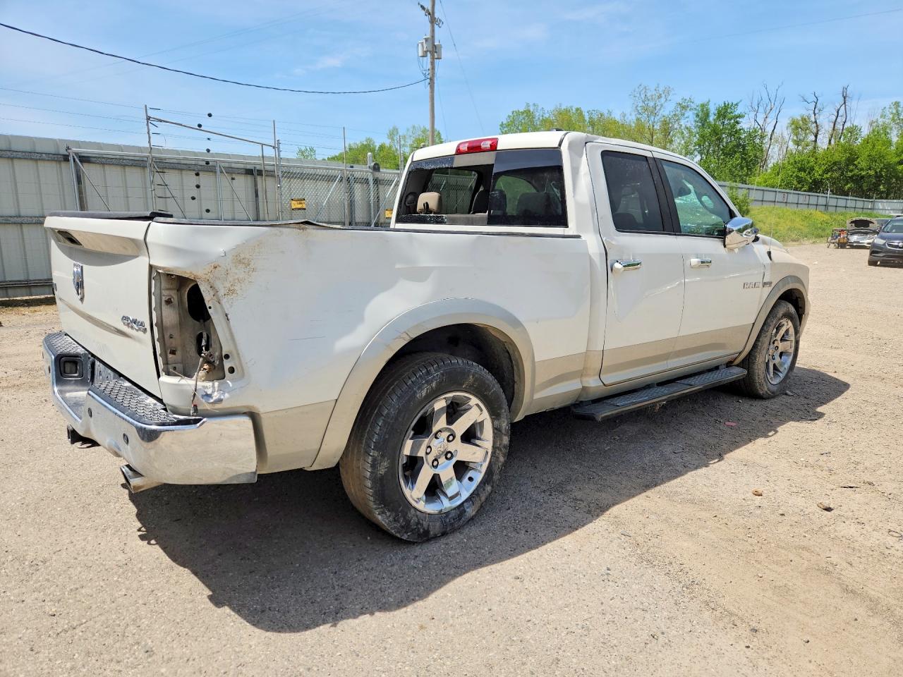 2009 Dodge 1500 Ram V White vin: 1D3HV18T49S732911