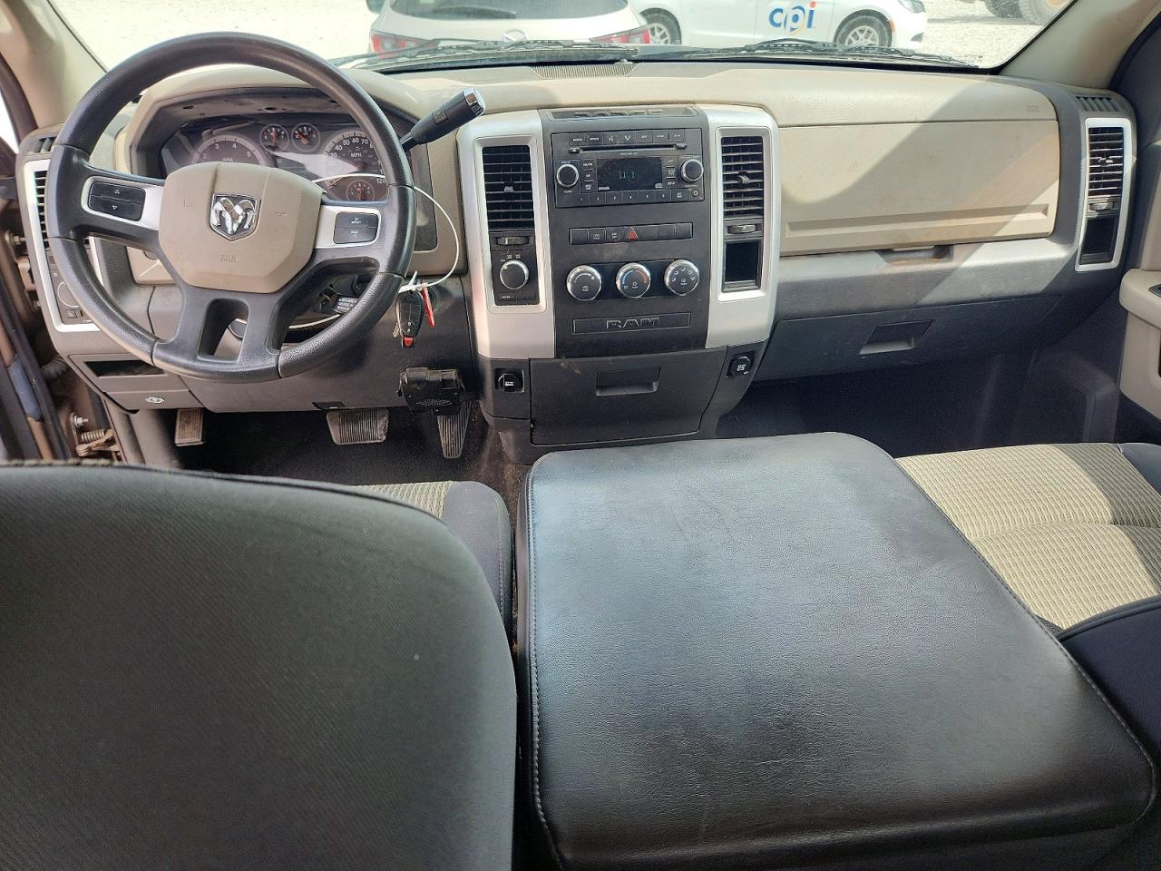 2009 Dodge Ram 1500 Tan vin: 1D3HV18T69S751489