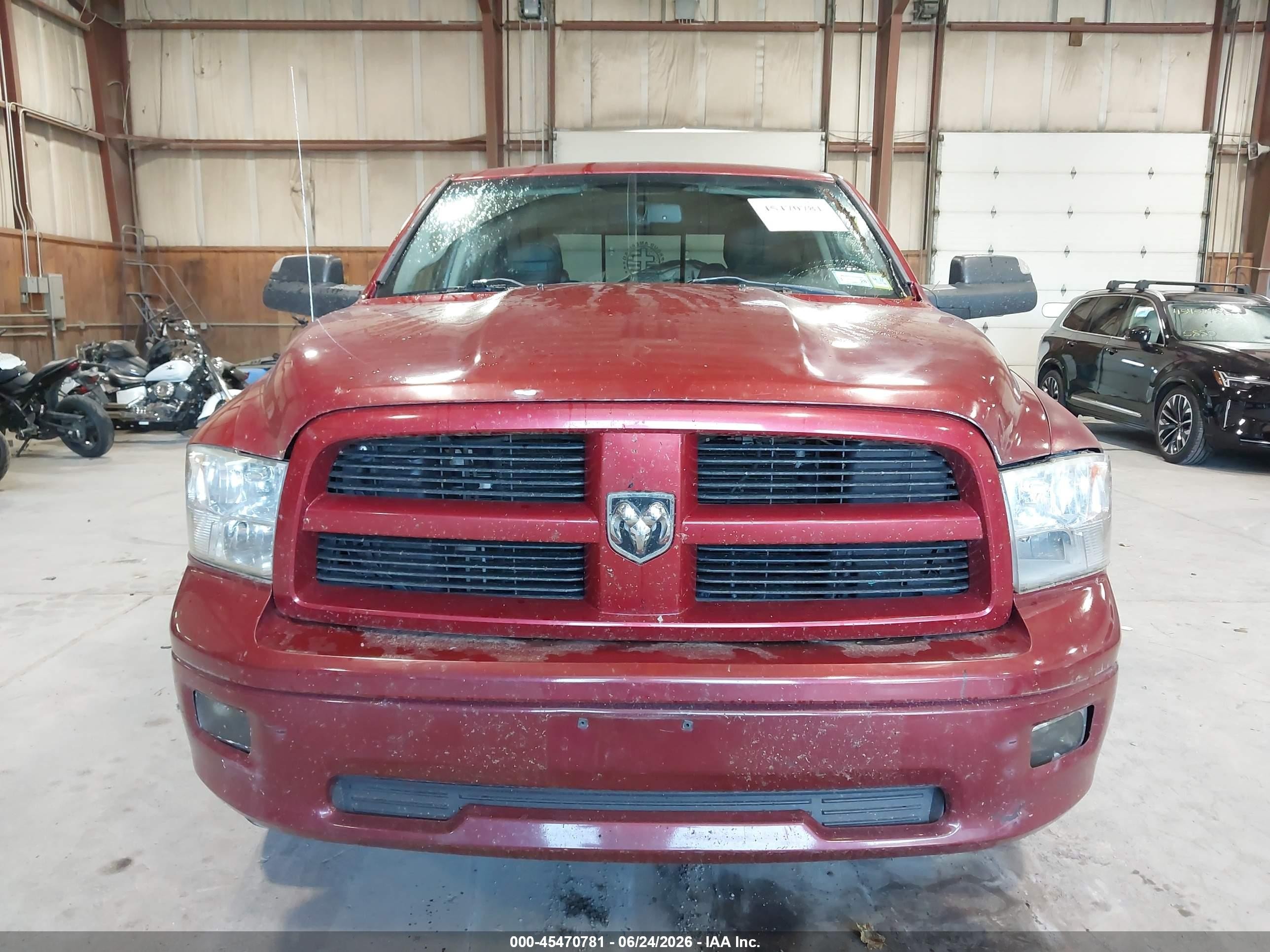 2009 Dodge Ram 1500 Slt/sport/trx Red vin: 1D3HV18T79S702589