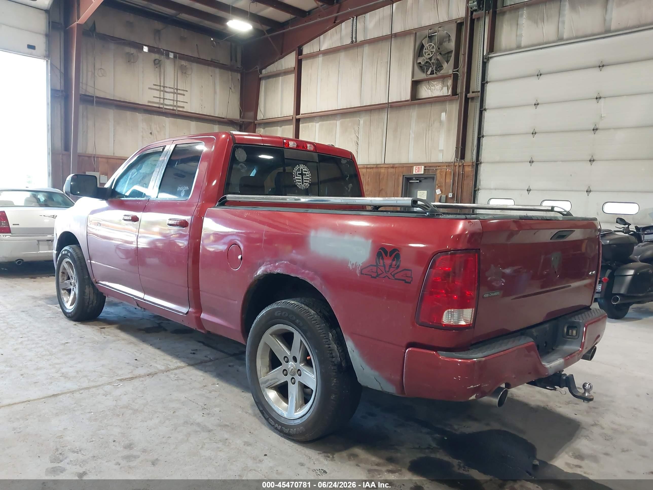 2009 Dodge Ram 1500 Slt/sport/trx Red vin: 1D3HV18T79S702589