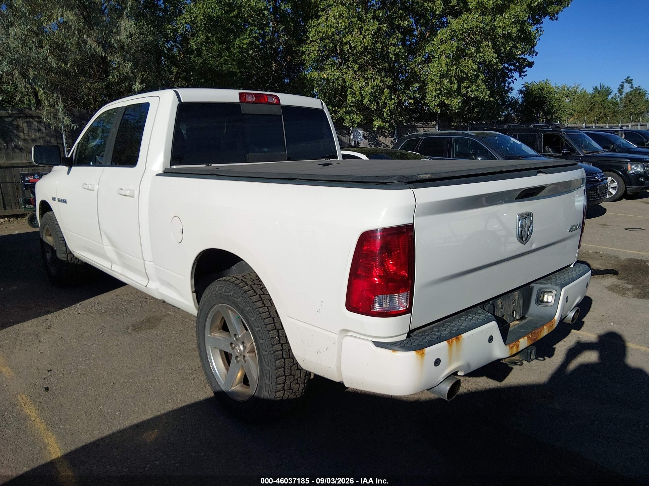 2009 Dodge Ram 1500 Slt/sport/trx White vin: 1D3HV18T89S707252