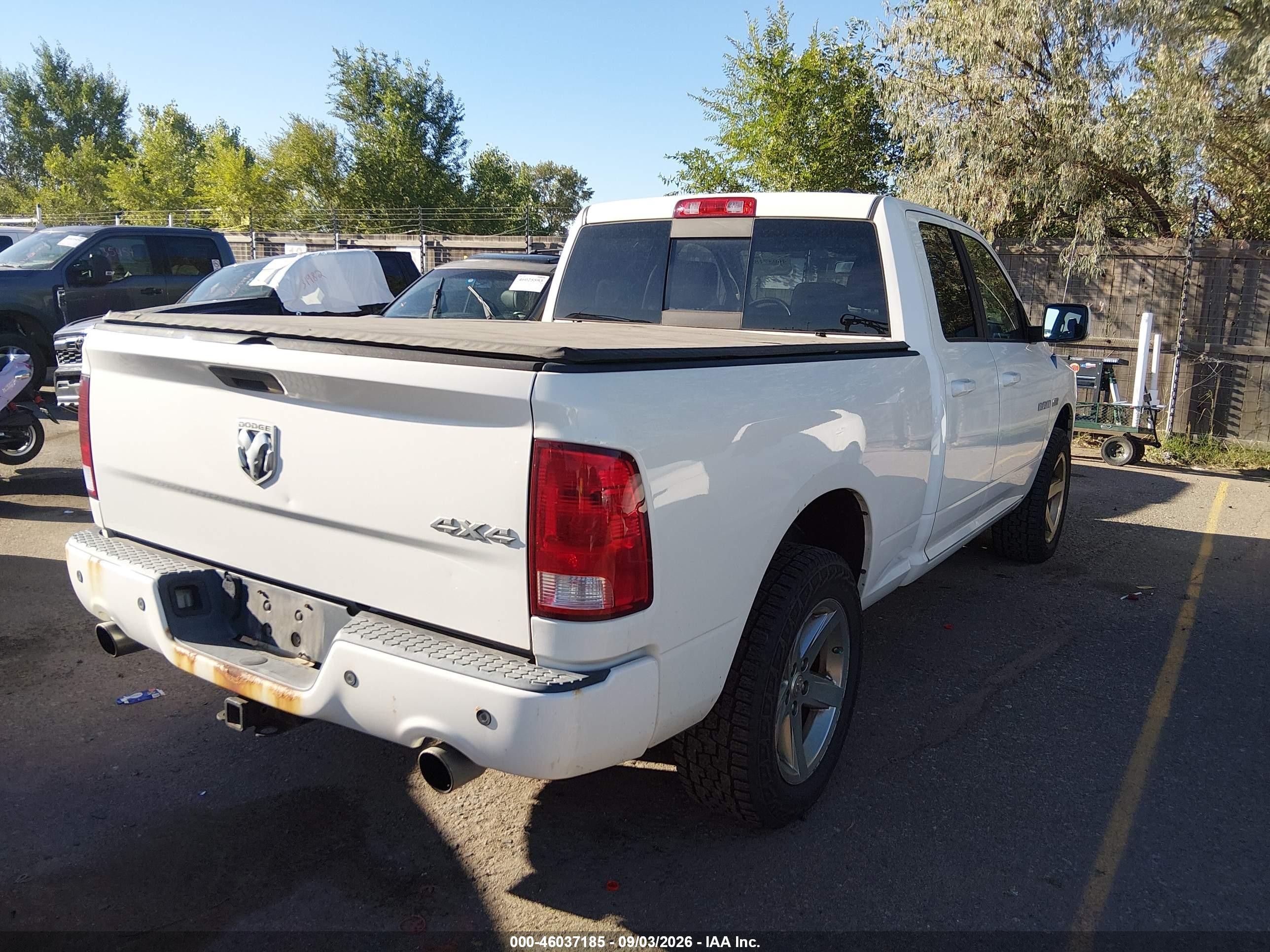 2009 Dodge Ram 1500 Slt/sport/trx White vin: 1D3HV18T89S707252