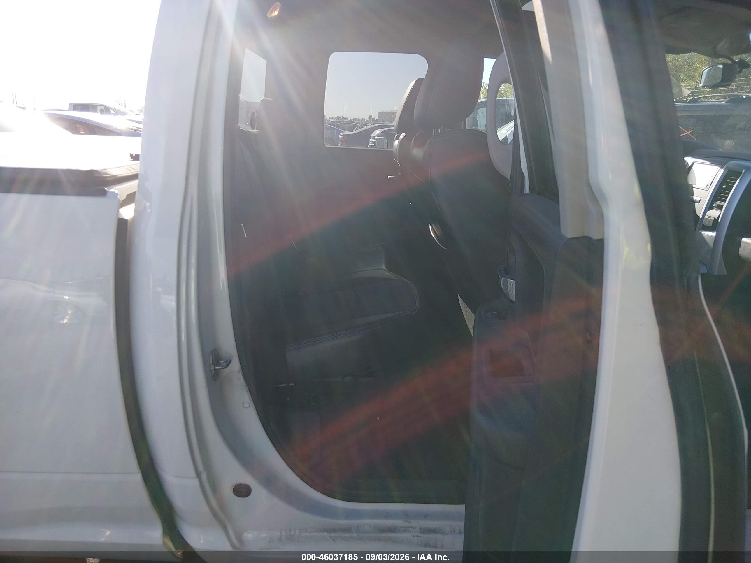 2009 Dodge Ram 1500 Slt/sport/trx White vin: 1D3HV18T89S707252