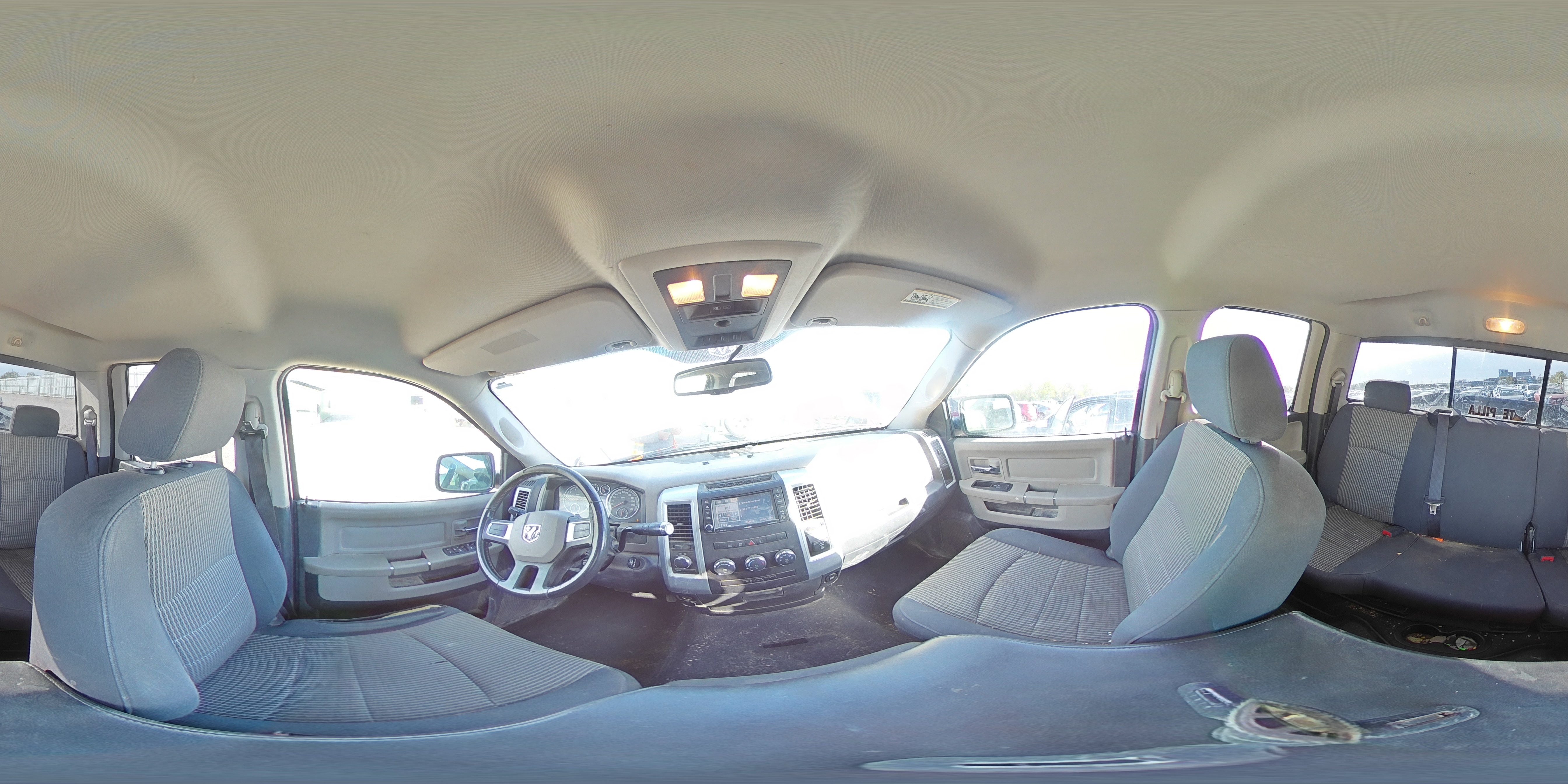 2009 Dodge Ram 1500 Silver vin: 1D3HV18T89S753423