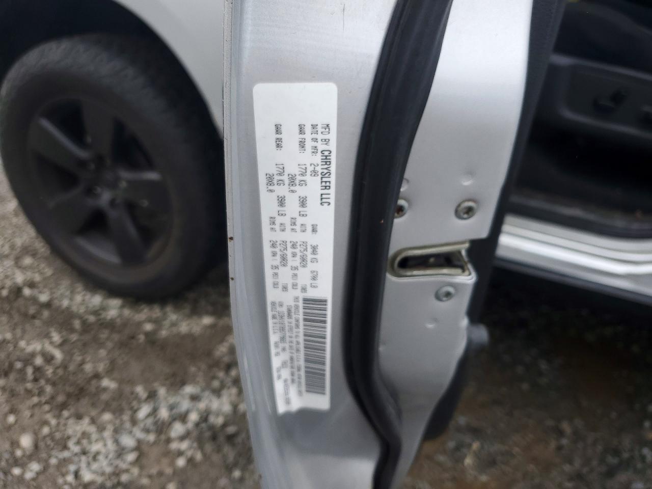 2009 Dodge Ram 1500 Silver vin: 1D3HV18T89S779665