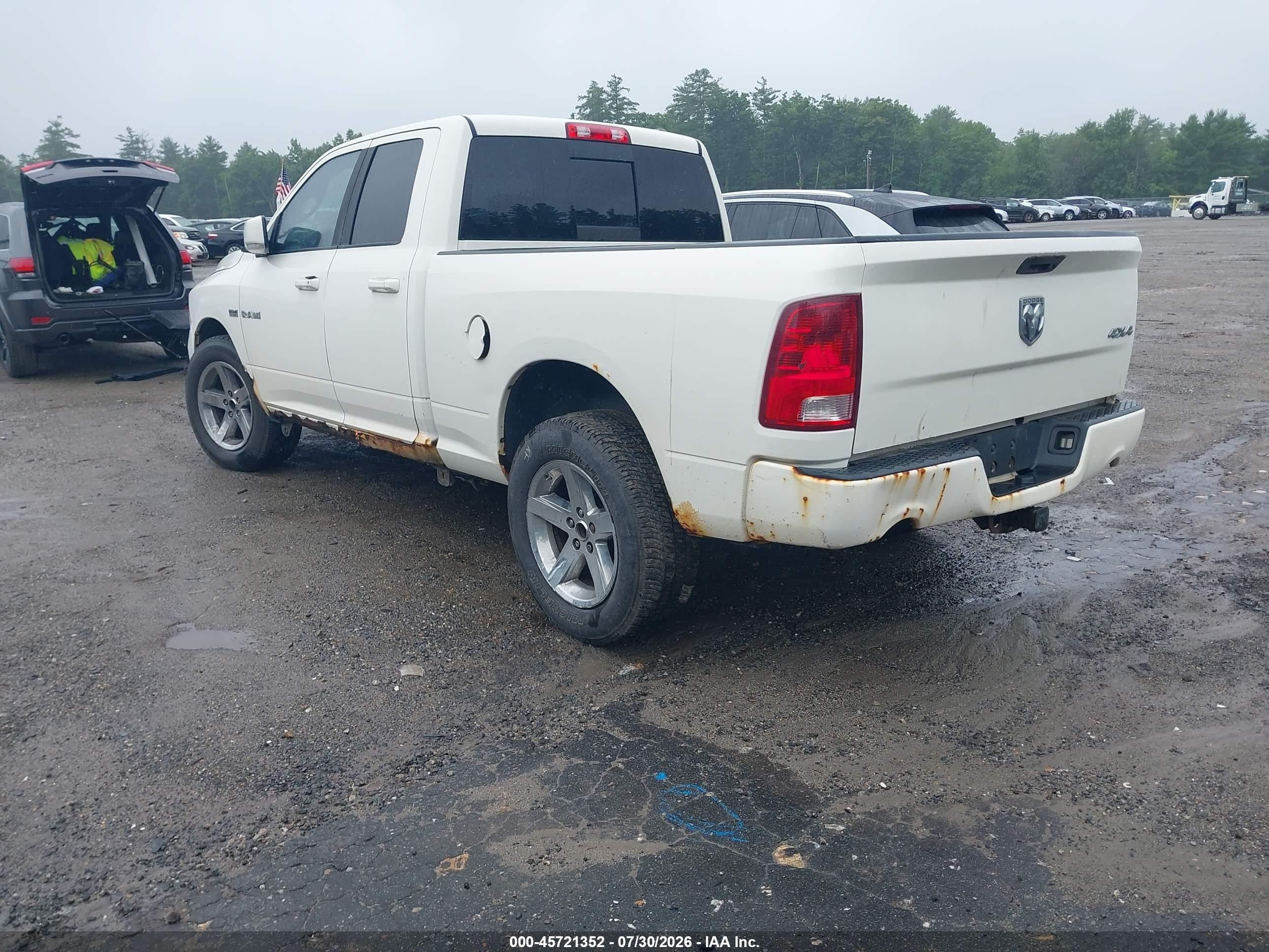 2009 Dodge Ram 1500 Slt/sport/trx Белый vin: 1D3HV18T89S799026