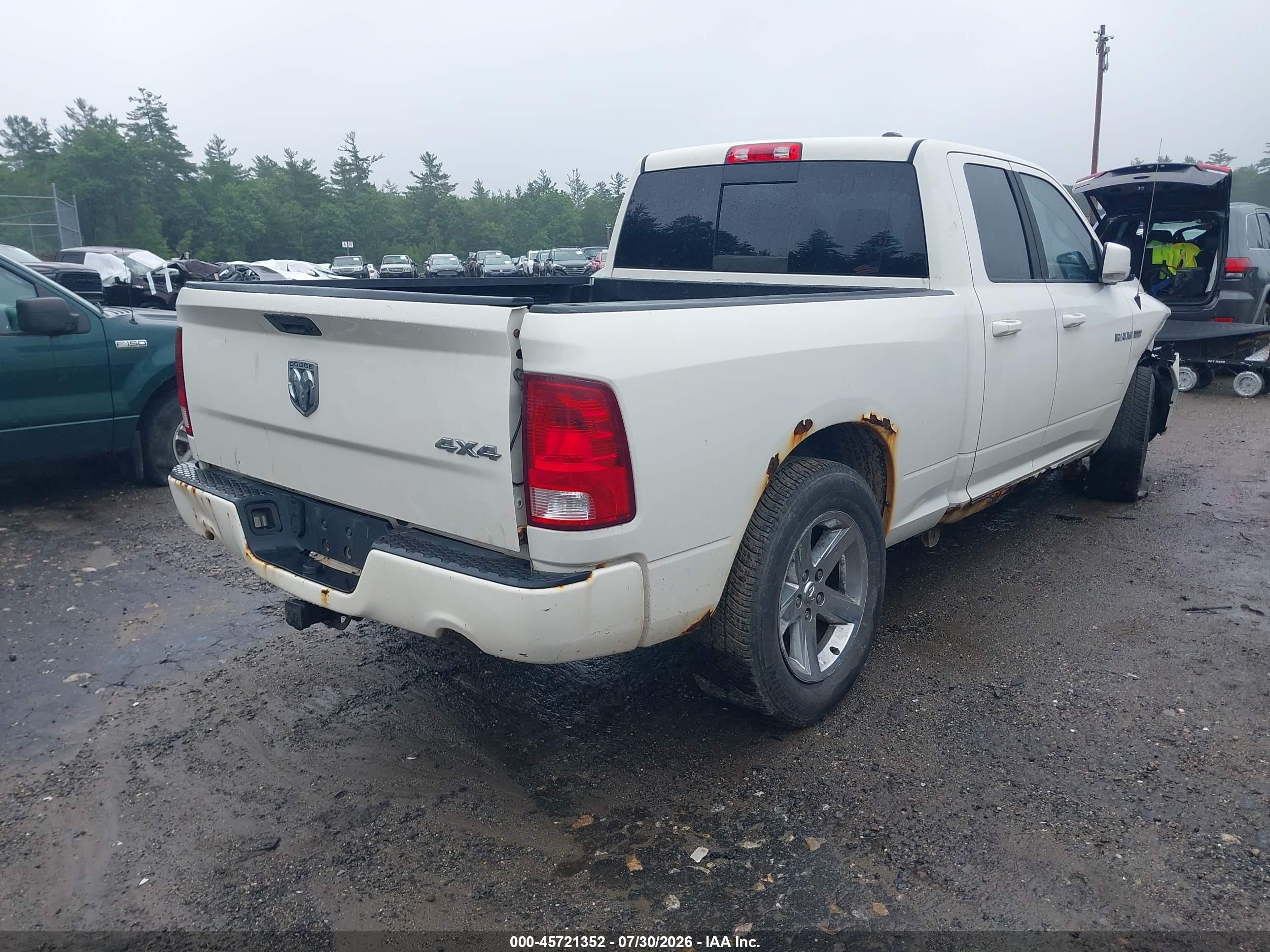 2009 Dodge Ram 1500 Slt/sport/trx Белый vin: 1D3HV18T89S799026