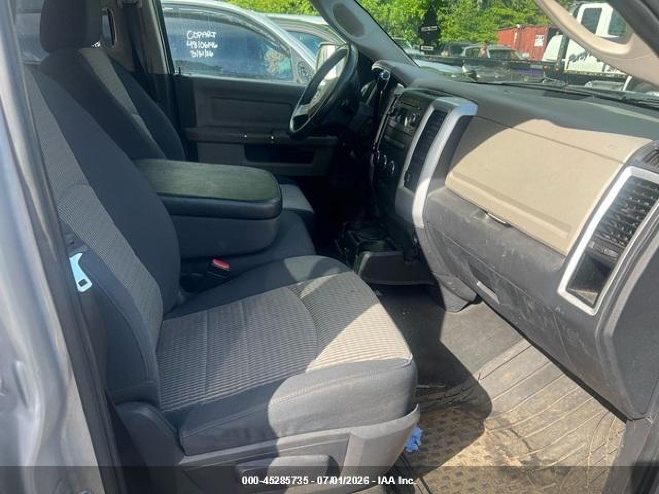 2009 Dodge Ram 1500 Slt/sport/trx Silver vin: 1D3HV18T99S735013