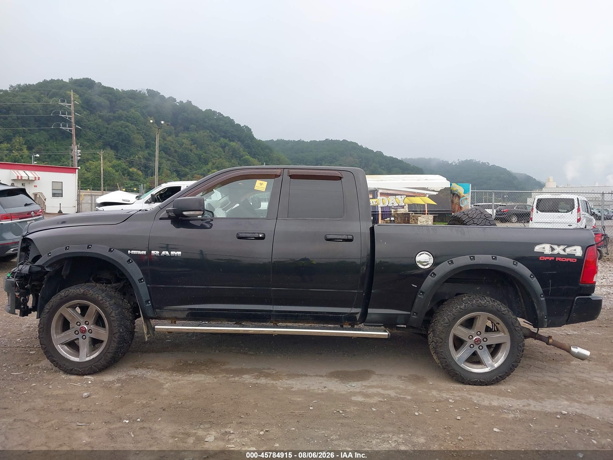 2009 Dodge Ram 1500 Slt/sport Черный vin: 1D3HV18T99S823351