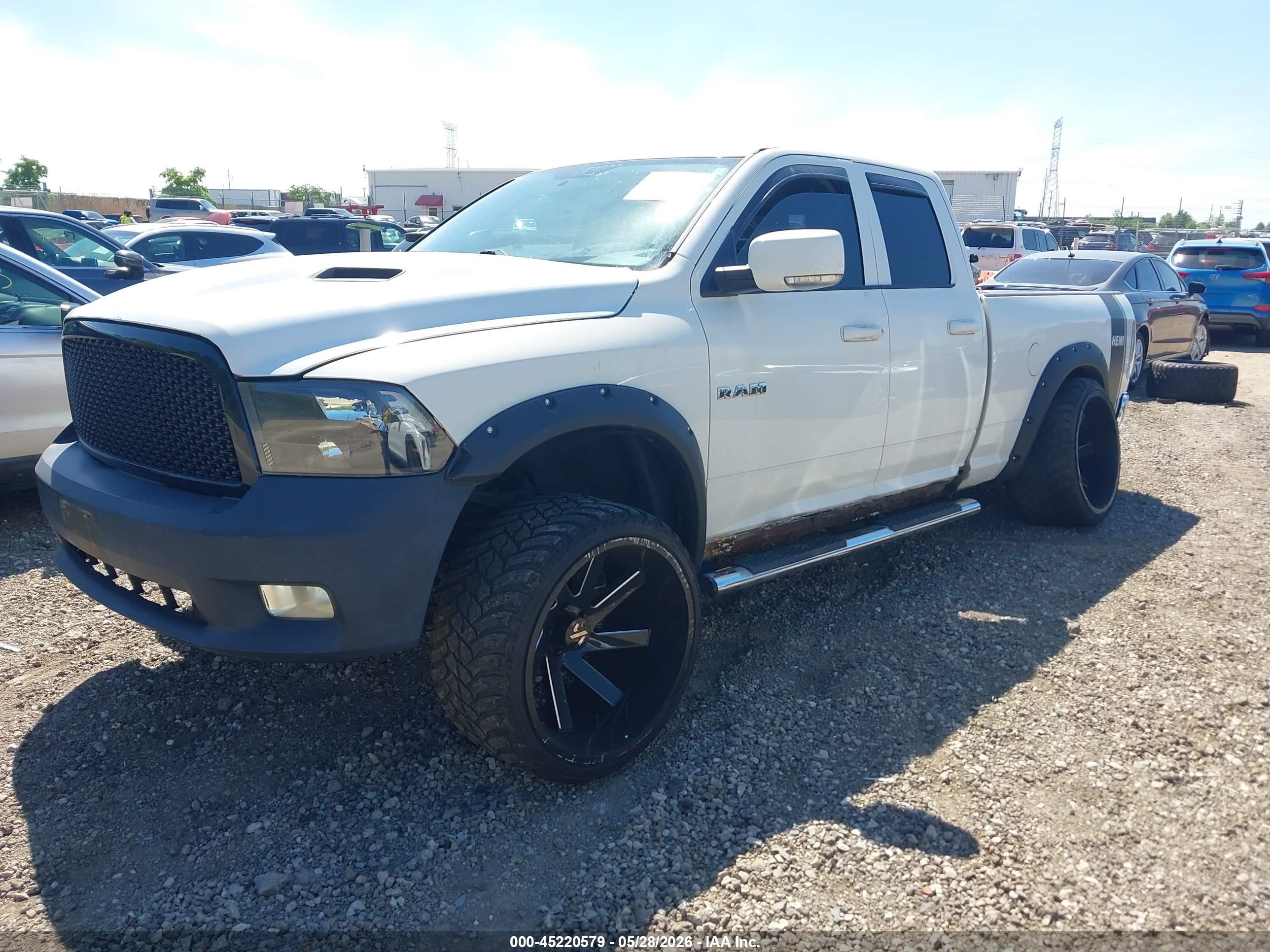 2009 Dodge Ram 1500 Slt/sport/trx White vin: 1D3HV18TX9S753956