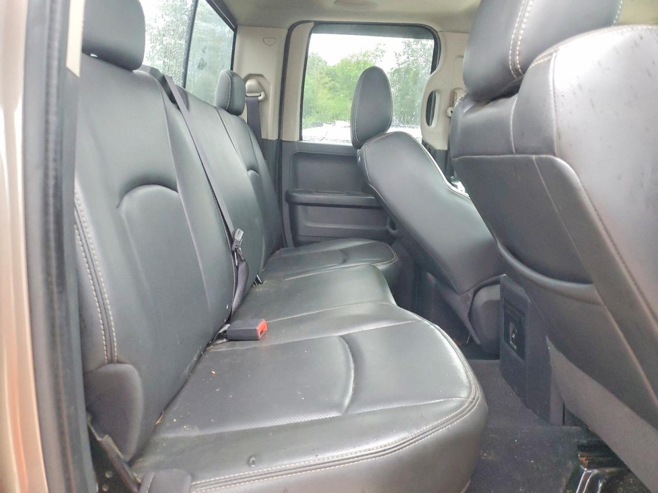 2009 Dodge Ram 1500 Желто-коричневый vin: 1D3HV18TX9S763399