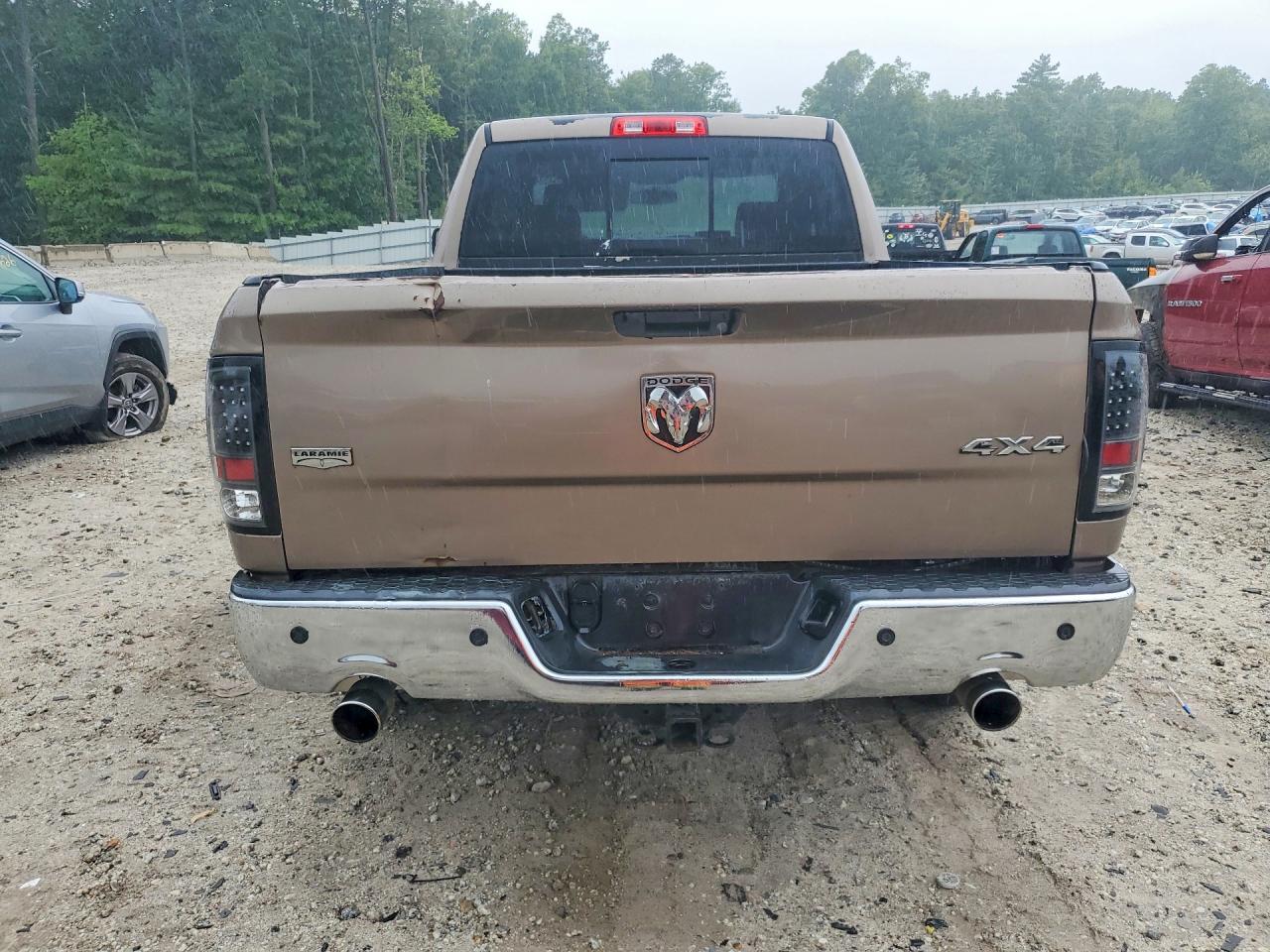 2009 Dodge Ram 1500 Желто-коричневый vin: 1D3HV18TX9S763399
