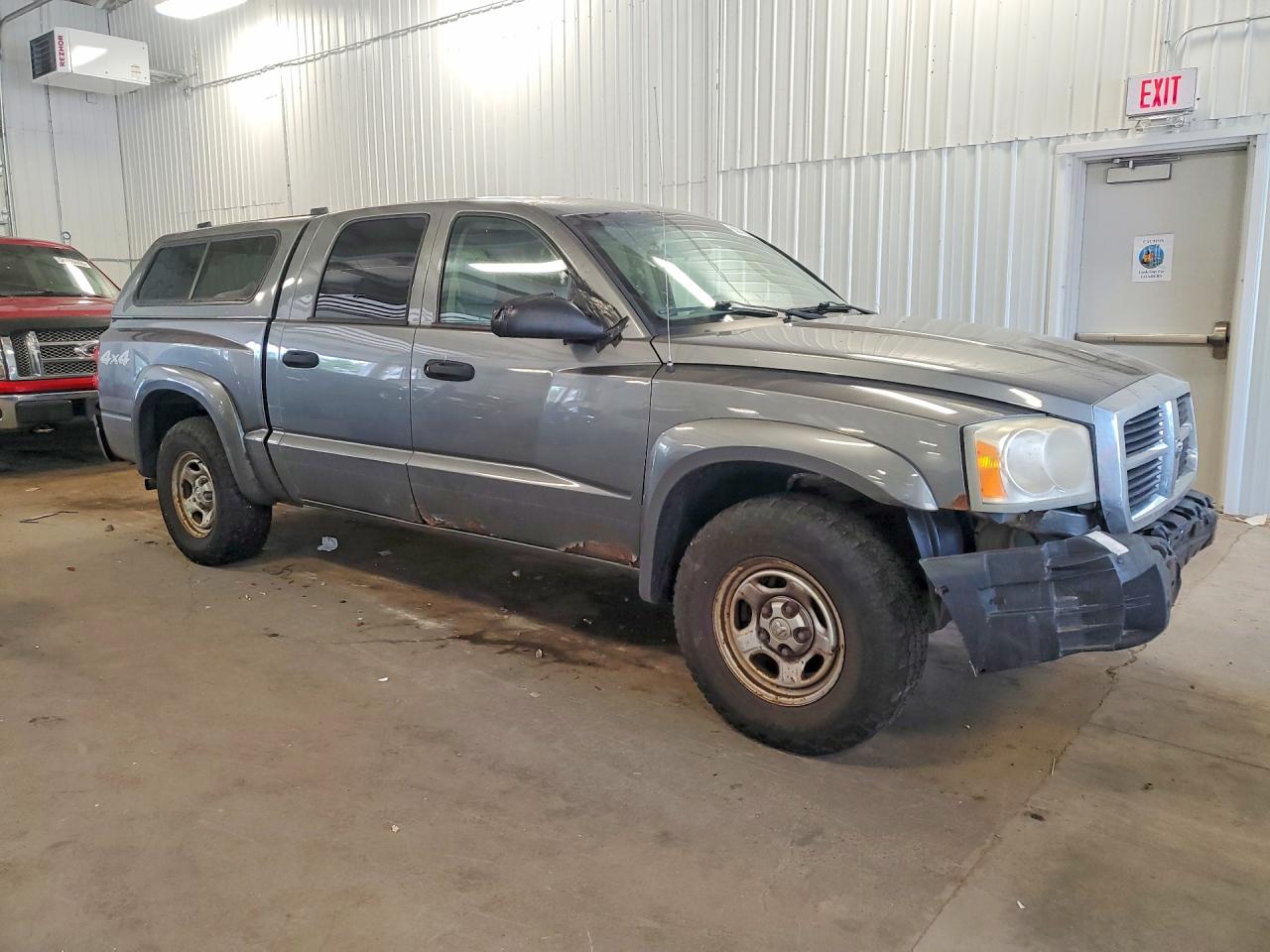 2007 Dodge Dakota Quad Gray vin: 1D3HW28K47S118142