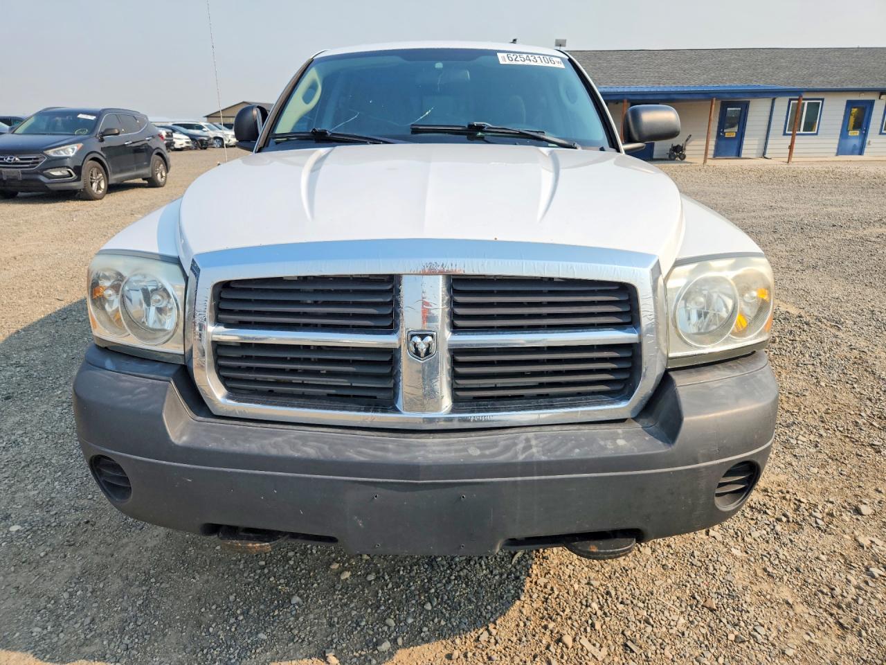 2007 Dodge Dakota Quad White vin: 1D3HW28K87S205994