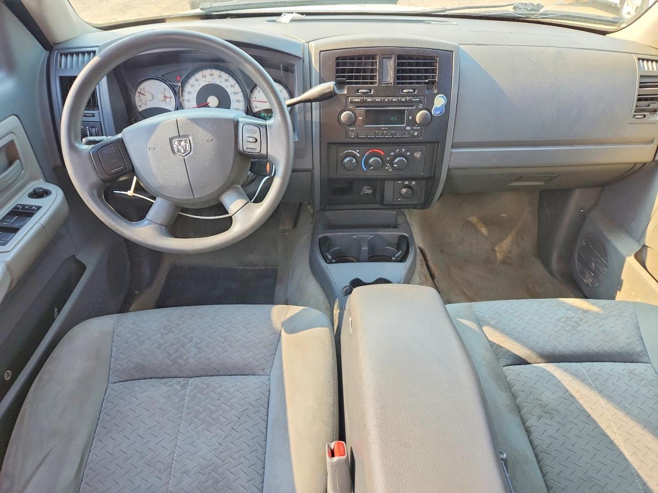 2007 Dodge Dakota Quad White vin: 1D3HW28K87S205994
