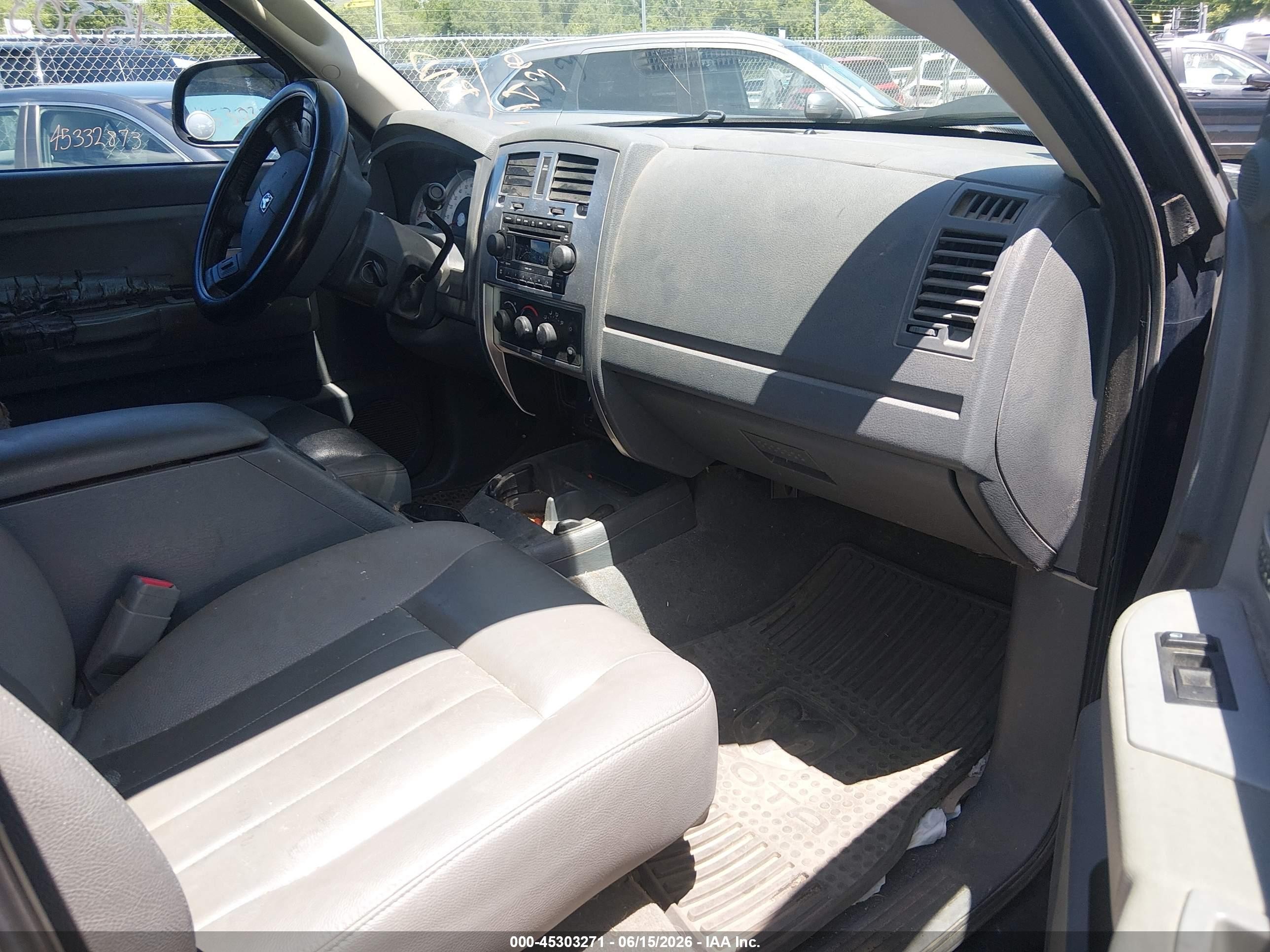 2005 Dodge Dakota Laramie Blue vin: 1D3HW58J05S294188