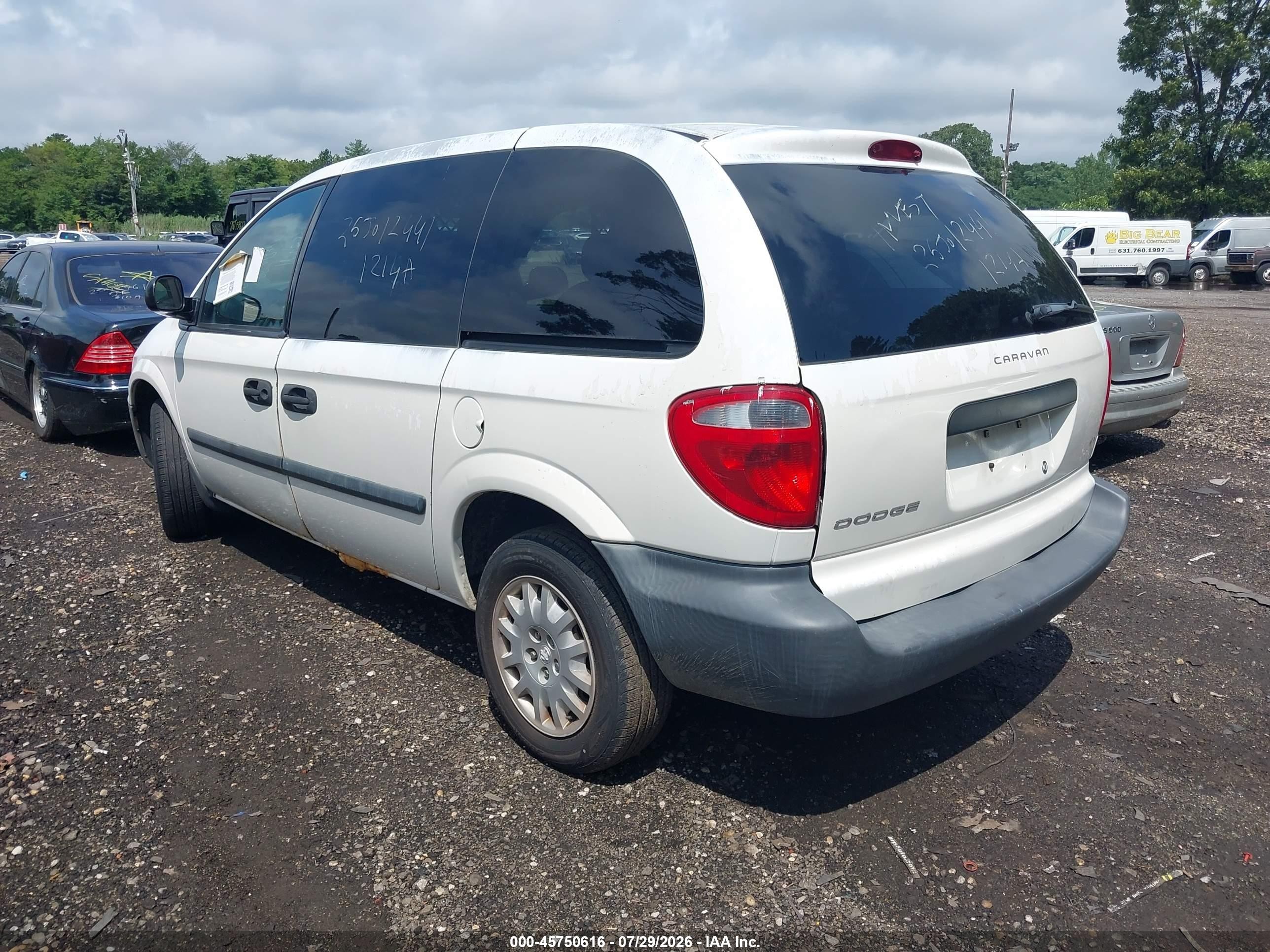 2005 Dodge Caravan Cv White vin: 1D4GP21R55B227976