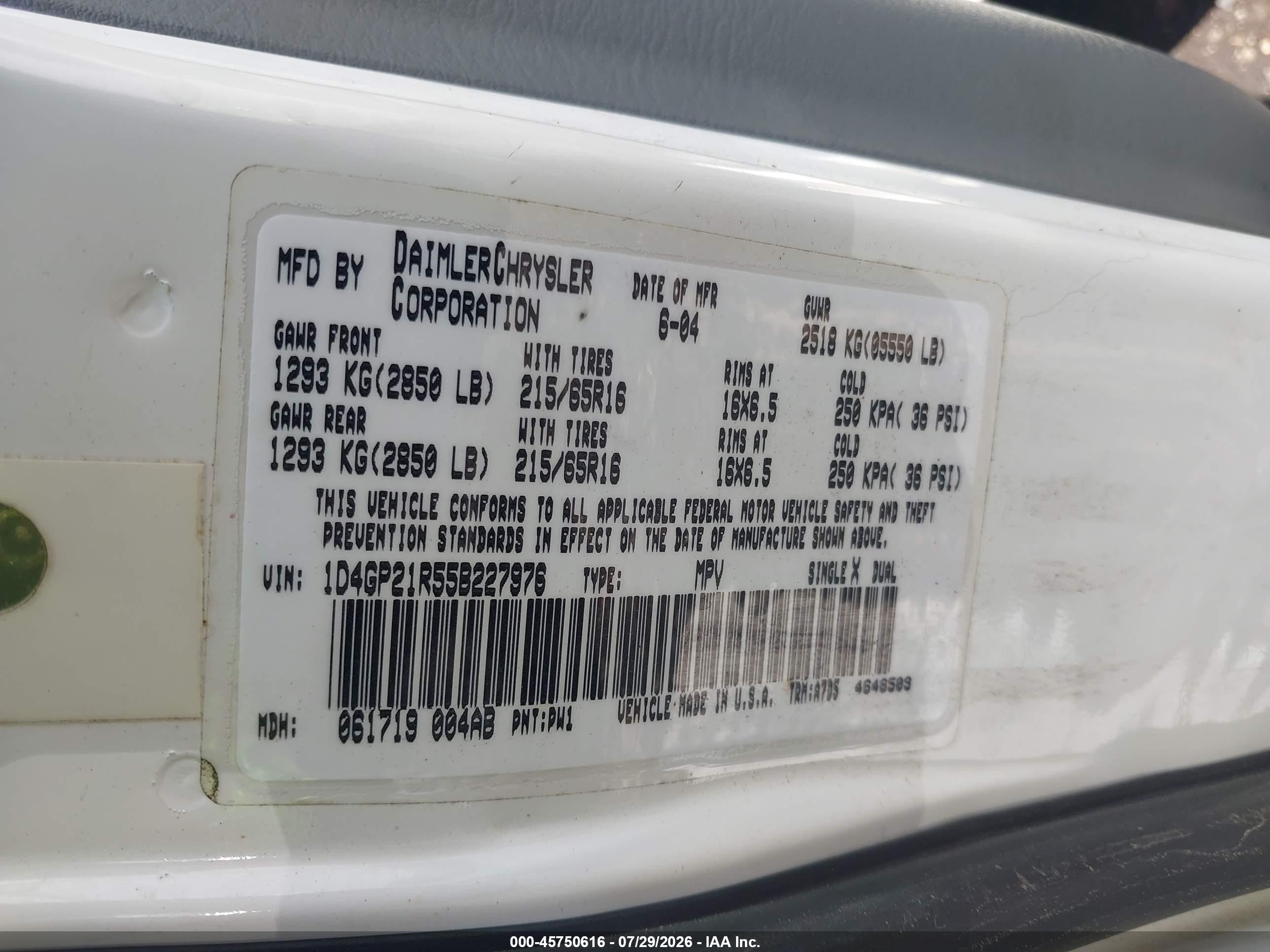2005 Dodge Caravan Cv White vin: 1D4GP21R55B227976