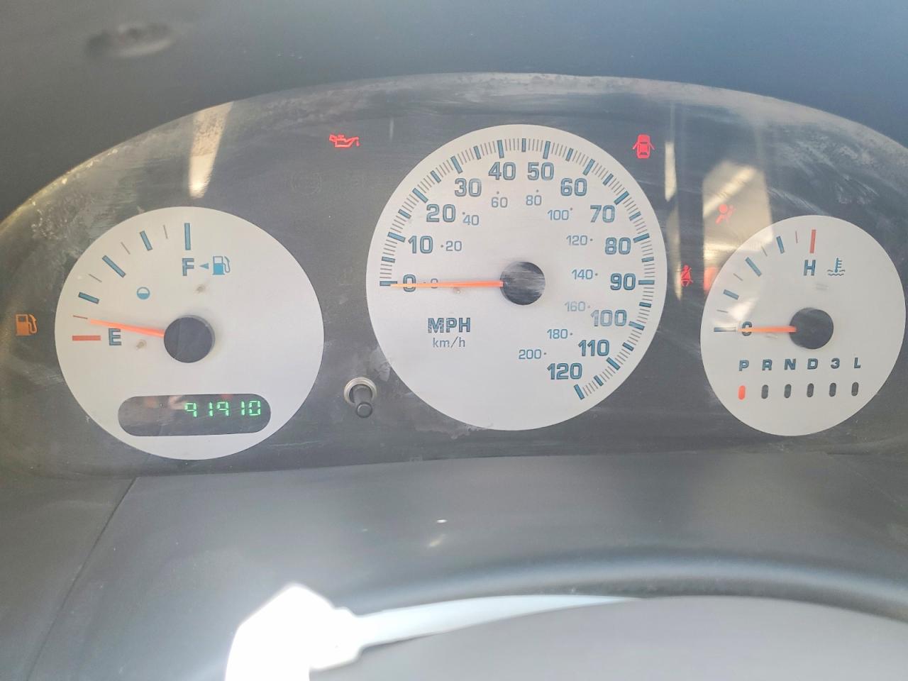 2003 Dodge Caravan C White vin: 1D4GP21R93B298403