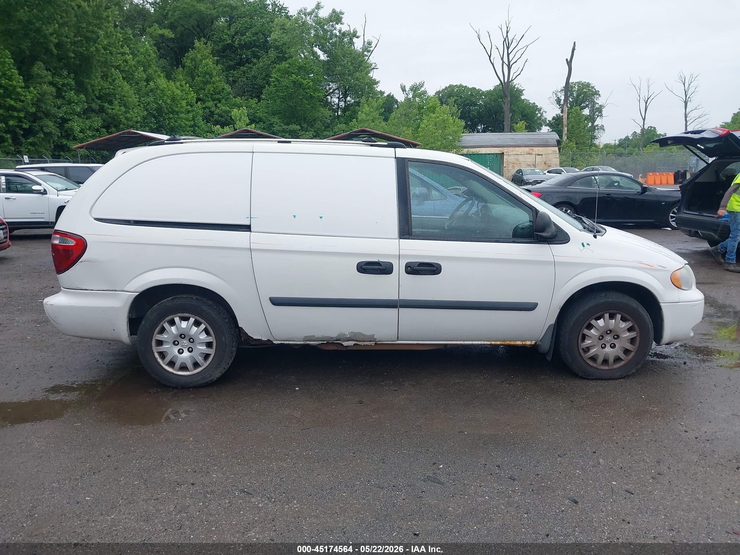 2006 Dodge Grand Caravan Cv White vin: 1D4GP23R06B590443