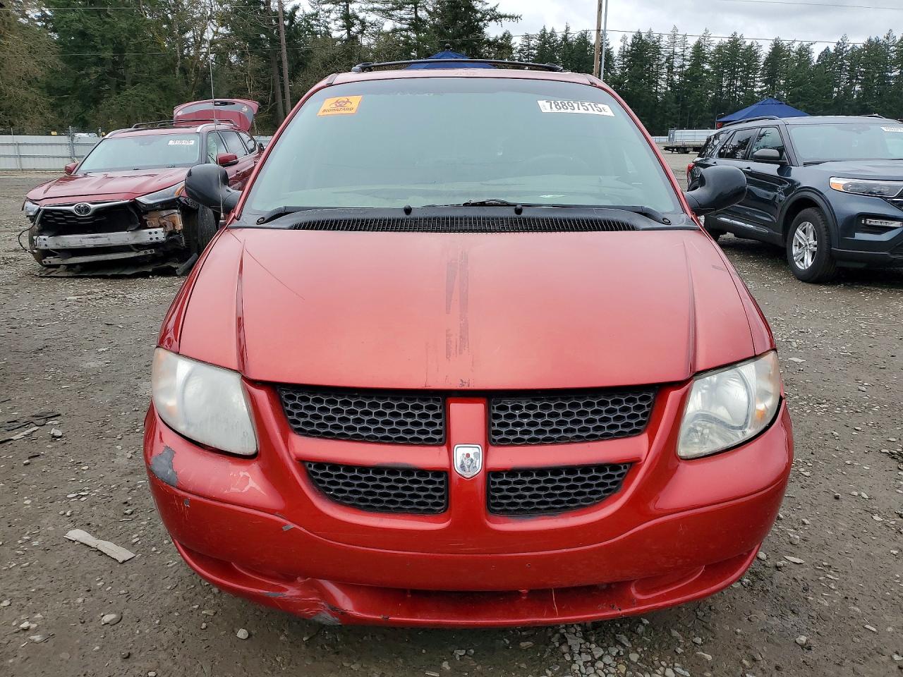 2003 Dodge Grand Caravan Se Red vin: 1D4GP24313B259781