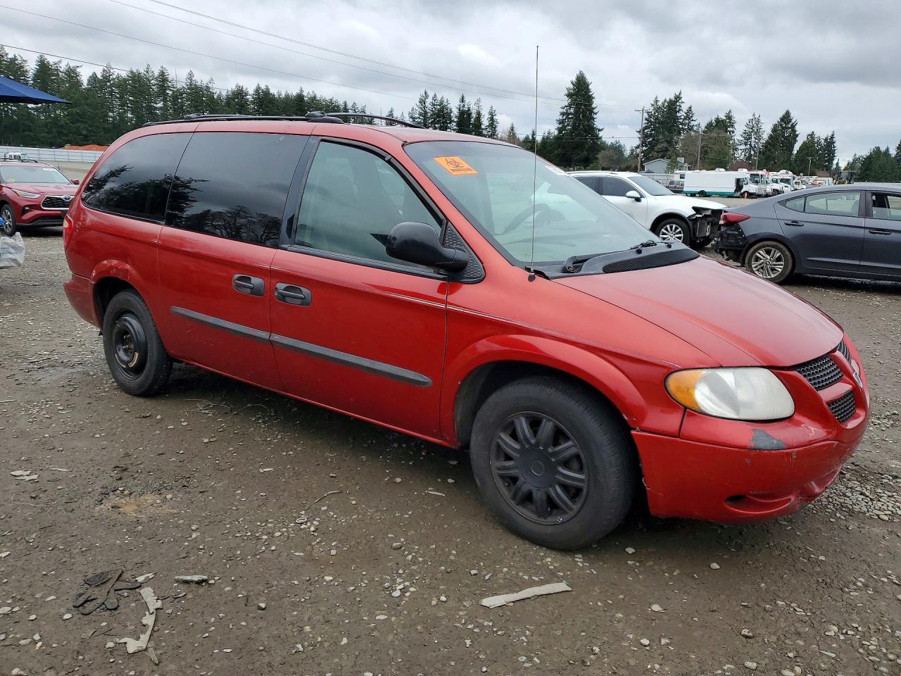 2003 Dodge Grand Caravan Se Red vin: 1D4GP24313B259781