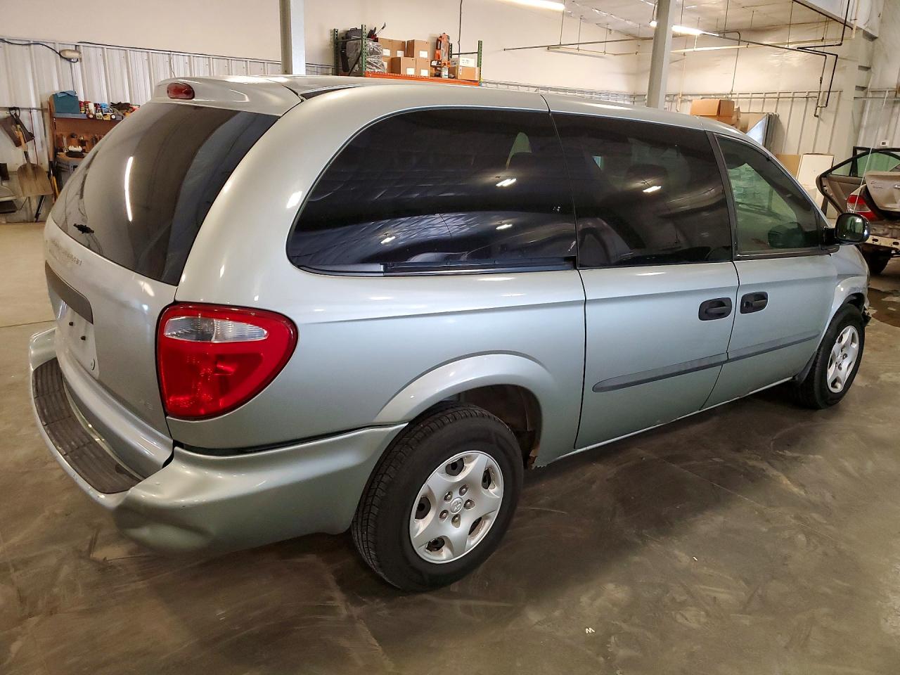 2003 Dodge Grand Caravan Se Silver vin: 1D4GP24323B196397
