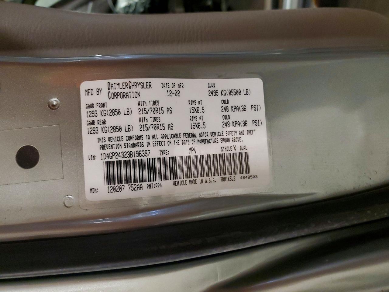 2003 Dodge Grand Caravan Se Silver vin: 1D4GP24323B196397
