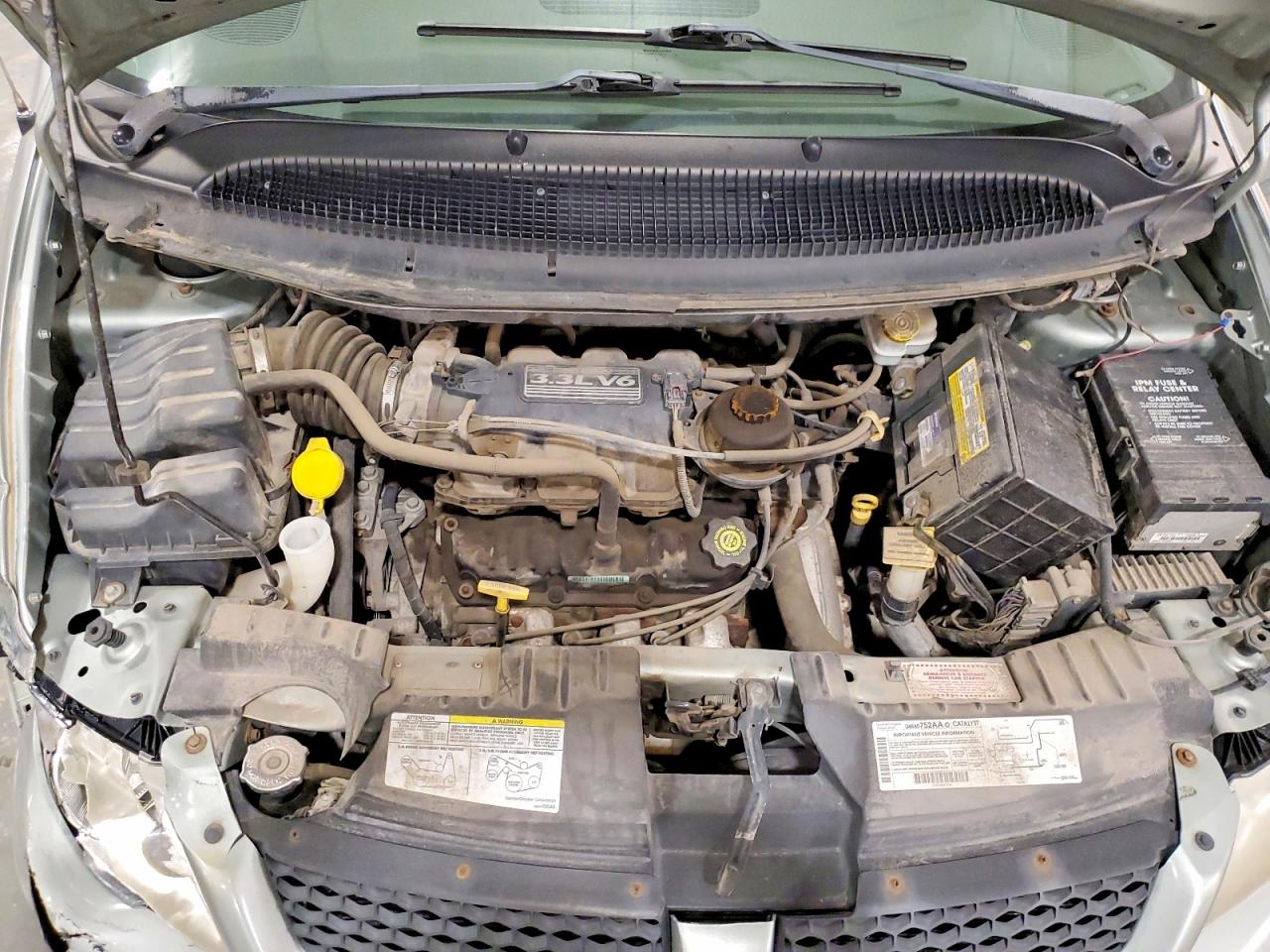 2003 Dodge Grand Caravan Se Silver vin: 1D4GP24323B196397