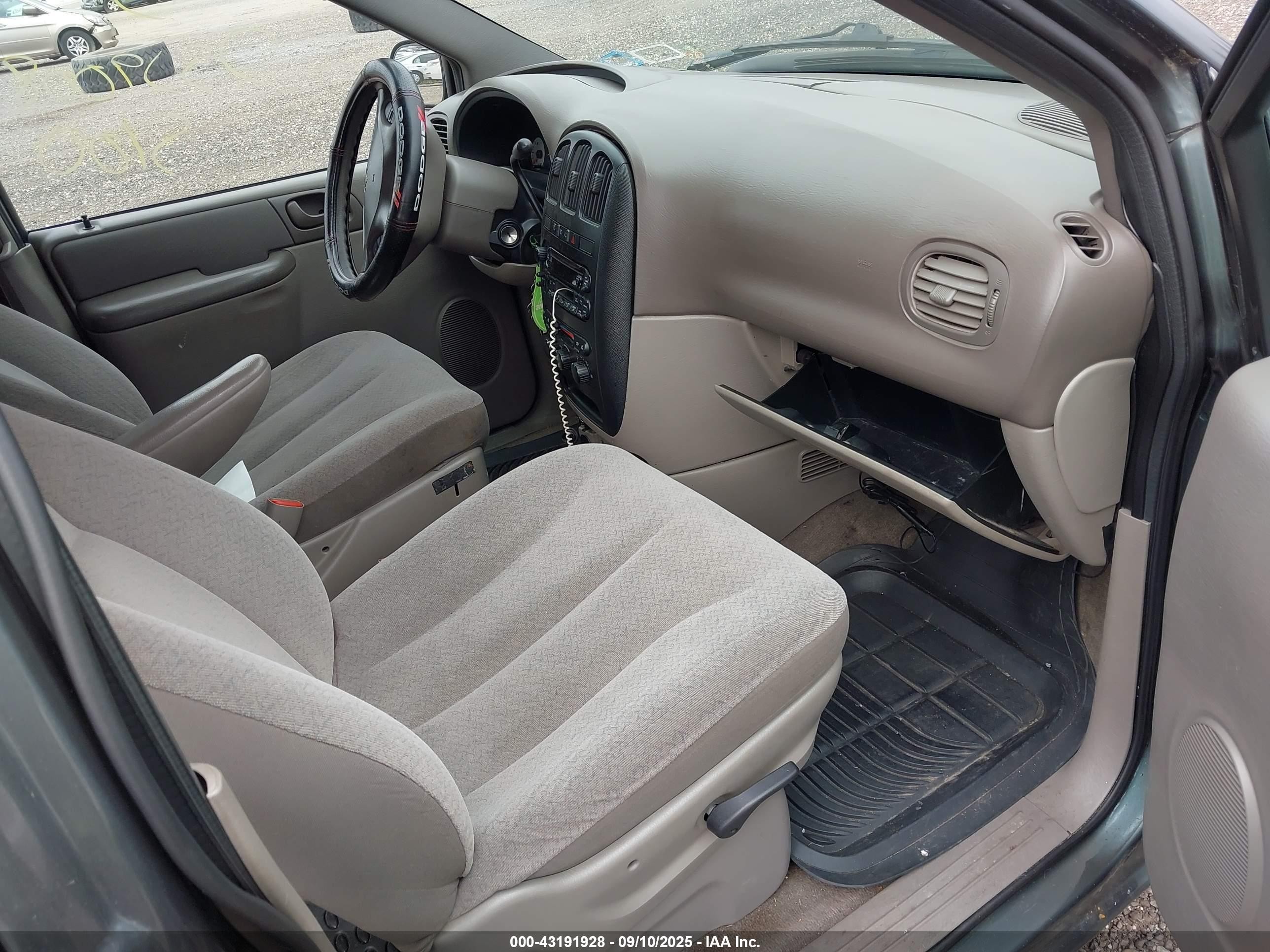 2003 Dodge Grand Caravan Se Green vin: 1D4GP24333B312447