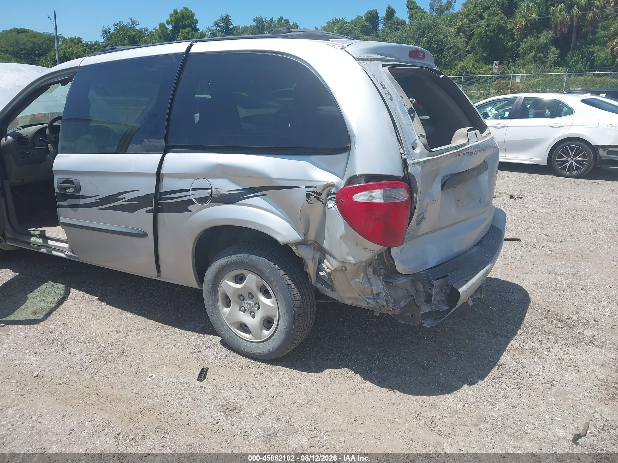 2003 Dodge Grand Caravan Se Silver vin: 1D4GP24353B191355