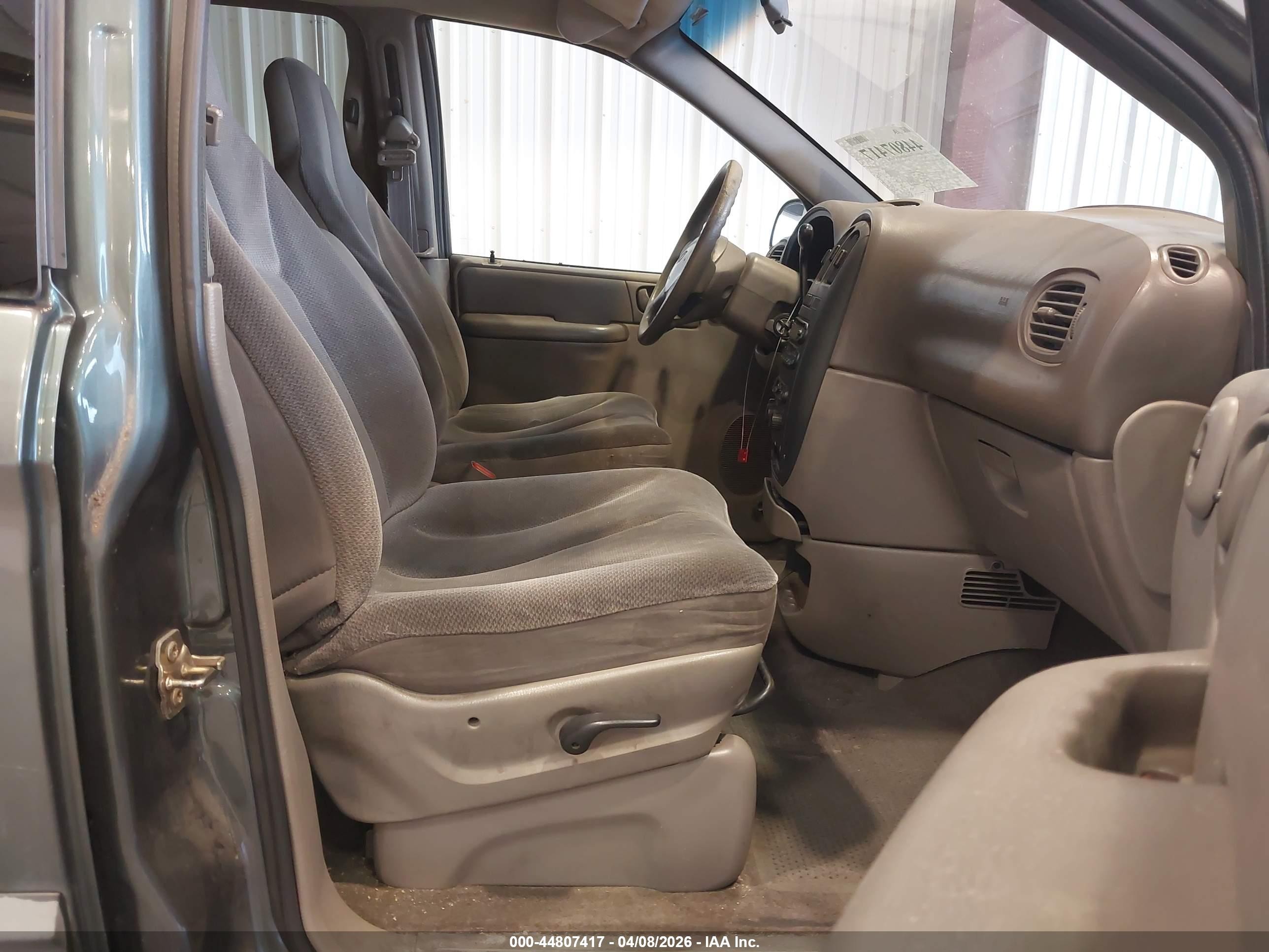 2003 Dodge Grand Caravan Se Gray vin: 1D4GP24353B237430