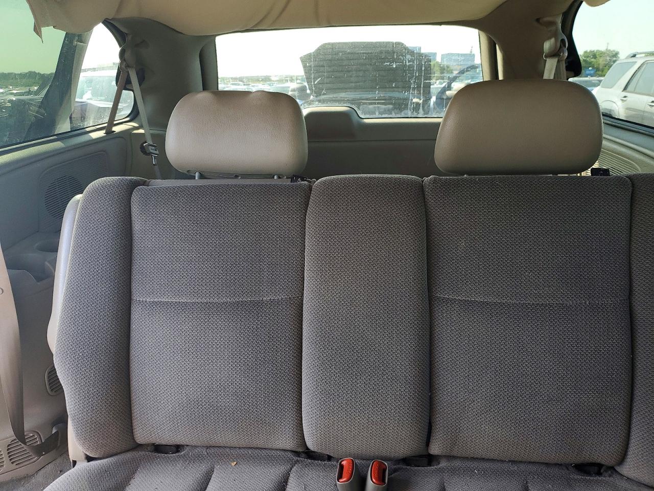 2003 Dodge Grand Caravan Se Silver vin: 1D4GP24363B230051