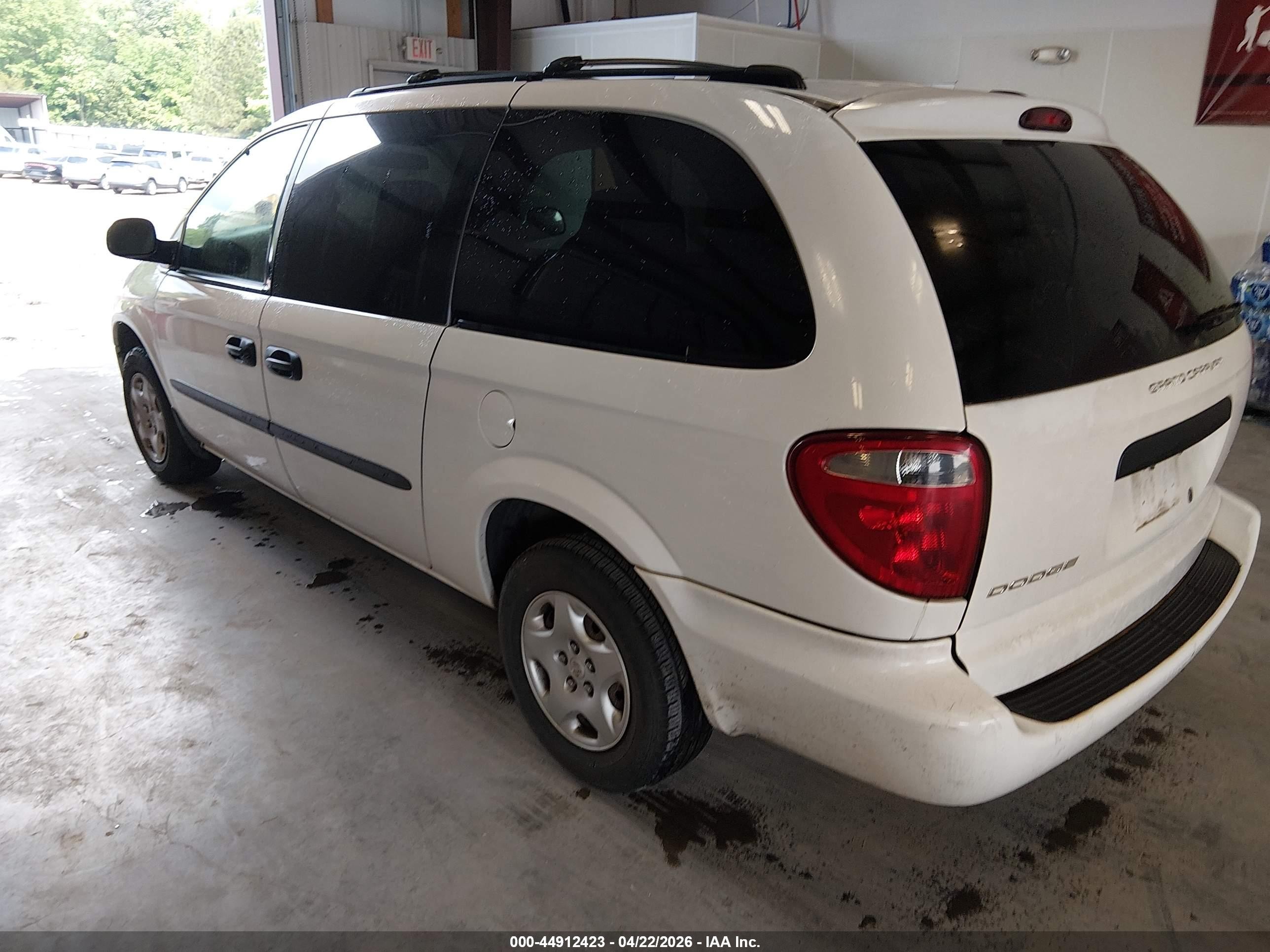 2003 Dodge Grand Caravan Se White vin: 1D4GP24383B103852