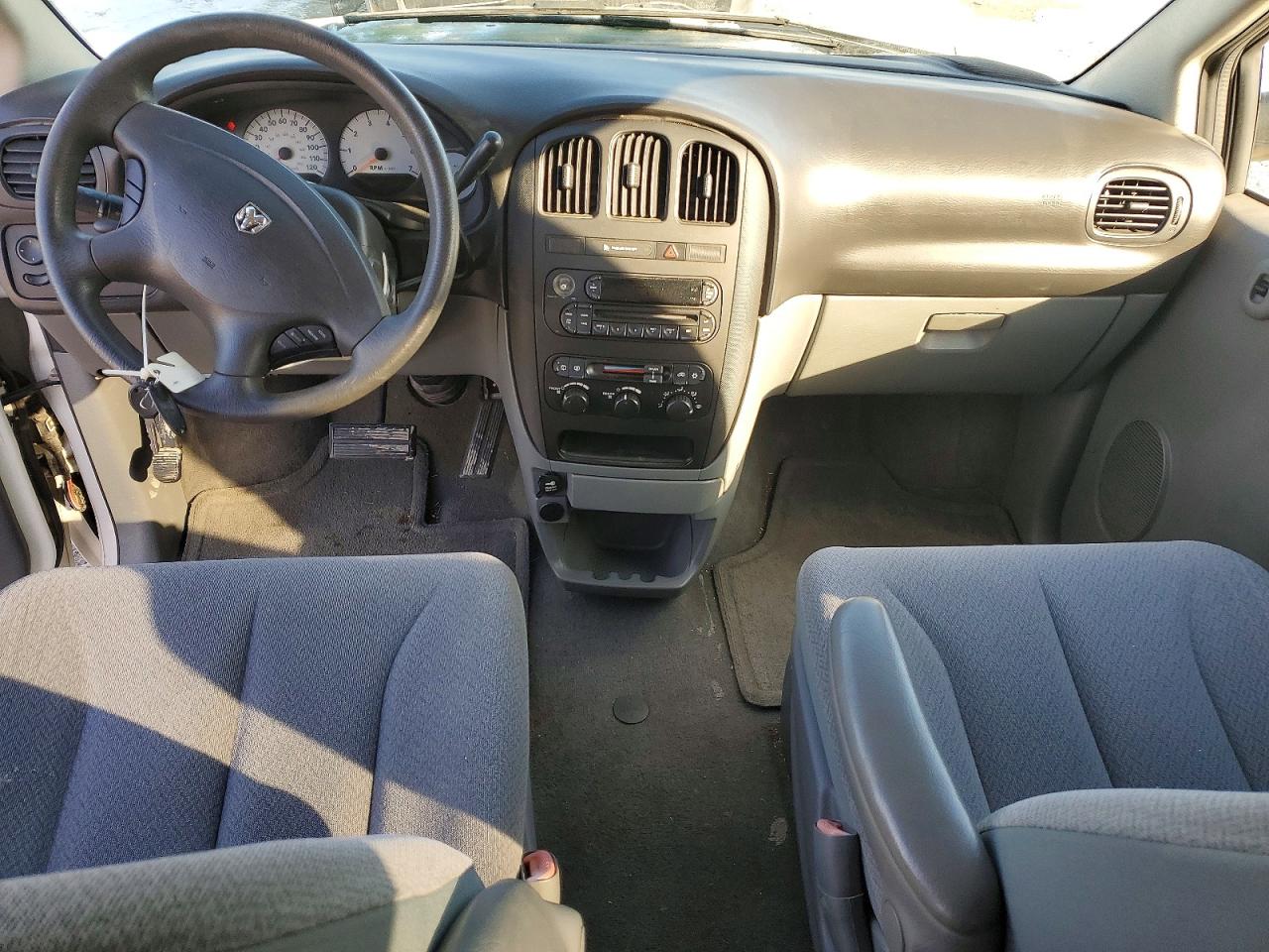 2006 Dodge Grand Caravan Se White vin: 1D4GP24E56B650017