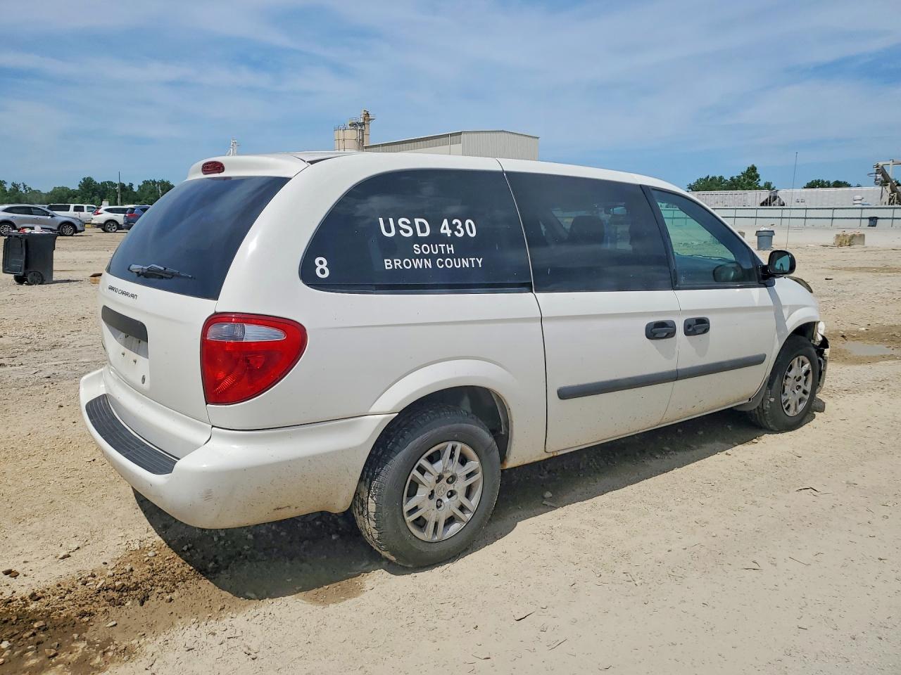 2006 Dodge Grand Caravan Le White vin: 1D4GP24E86B650013