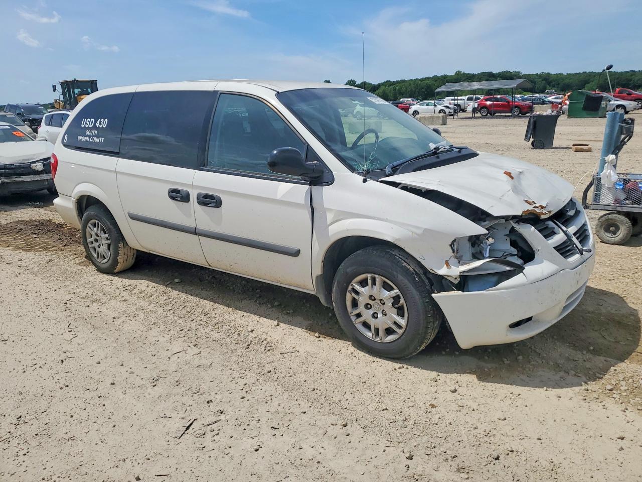 2006 Dodge Grand Caravan Le White vin: 1D4GP24E86B650013