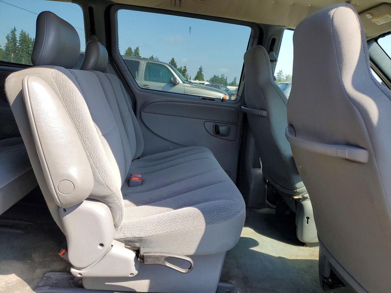 2005 Dodge Grand Caravan Se Синий vin: 1D4GP24R05B126503