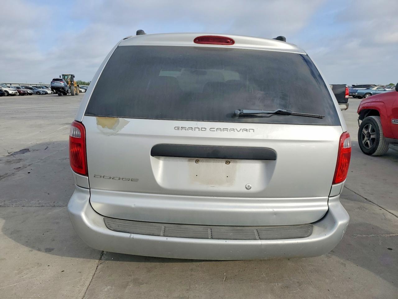 2005 Dodge Grand Caravan Se Silver vin: 1D4GP24R05B189083