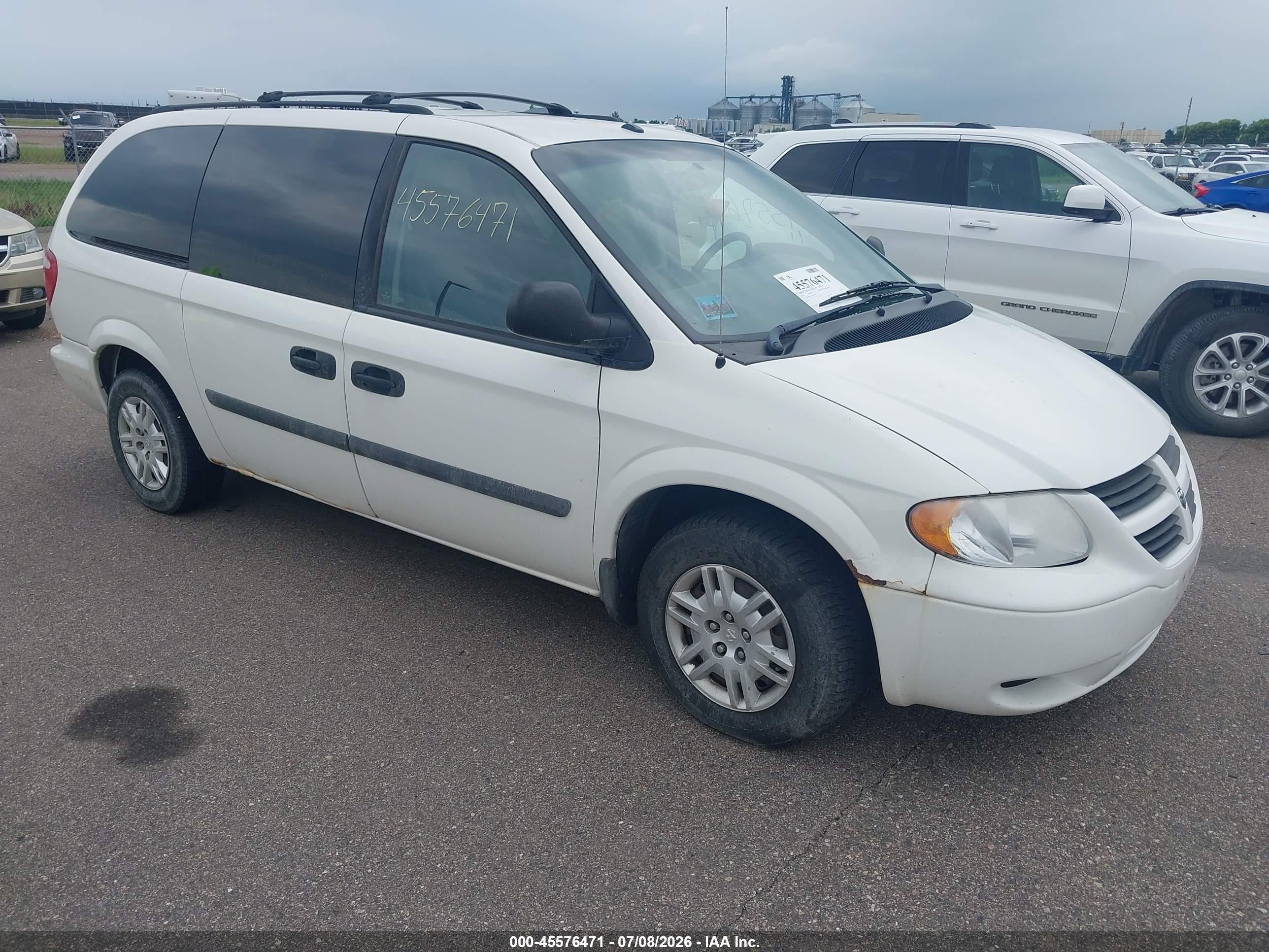 2006 Dodge Grand Caravan Se White vin: 1D4GP24R06B677483