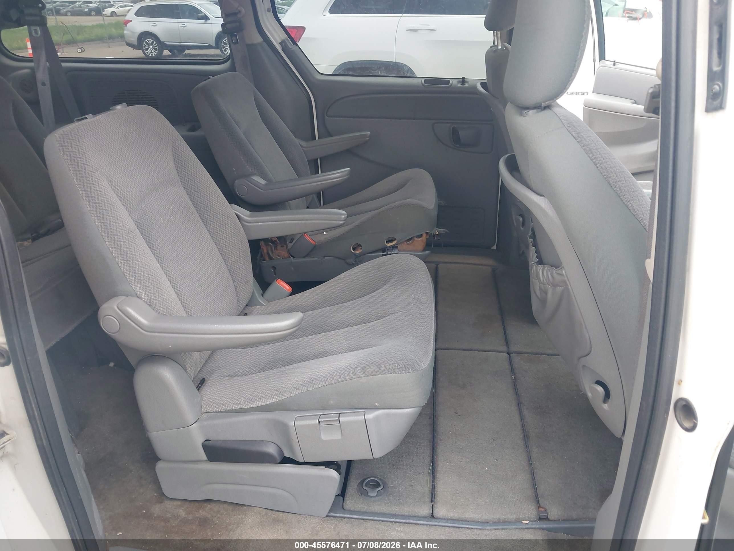 2006 Dodge Grand Caravan Se White vin: 1D4GP24R06B677483
