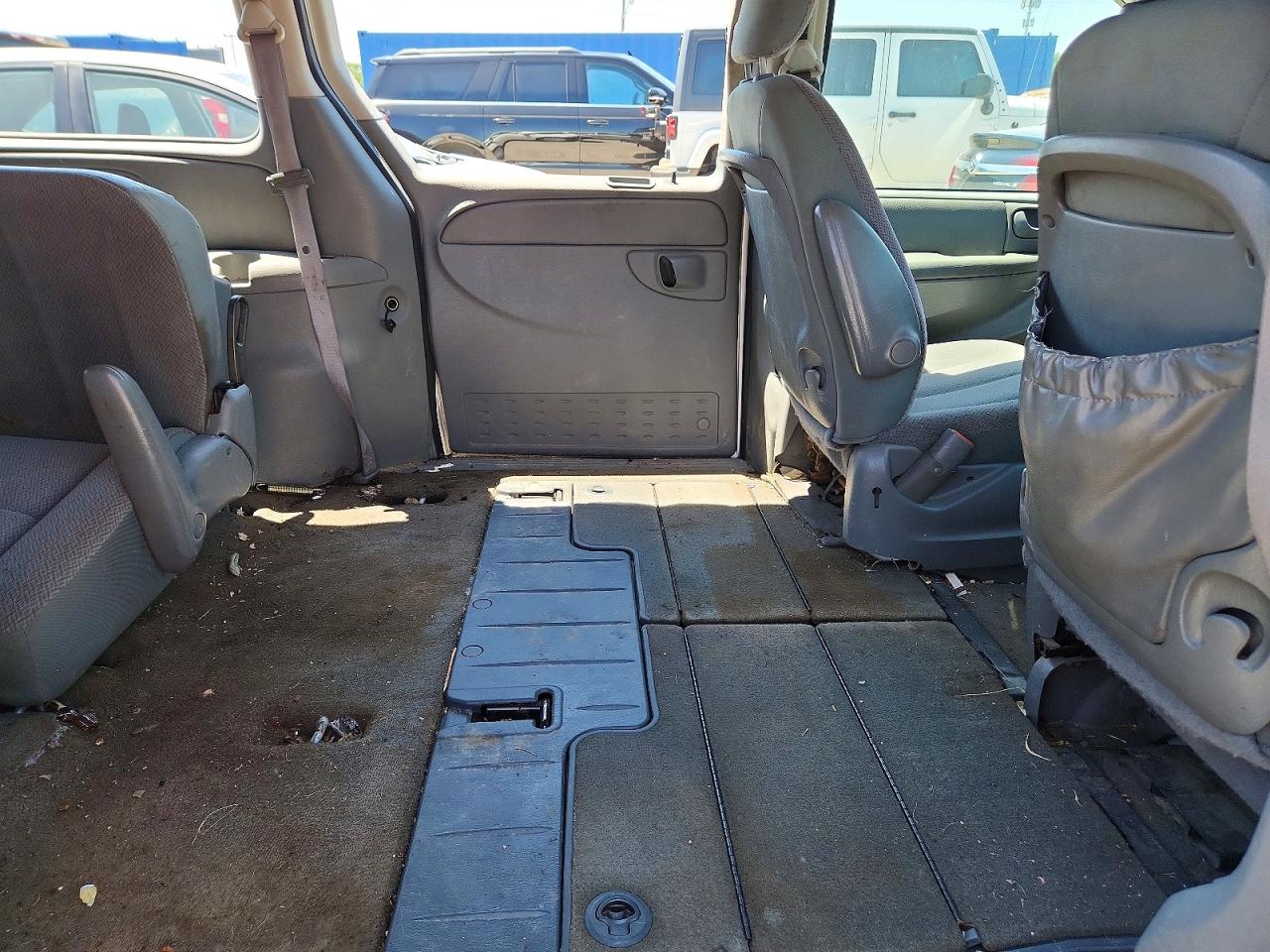2007 Dodge Grand Caravan Se Silver vin: 1D4GP24R07B187322
