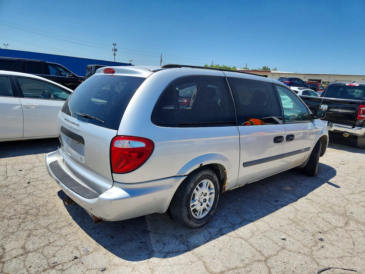 2007 Dodge Grand Caravan Se Silver vin: 1D4GP24R07B187322